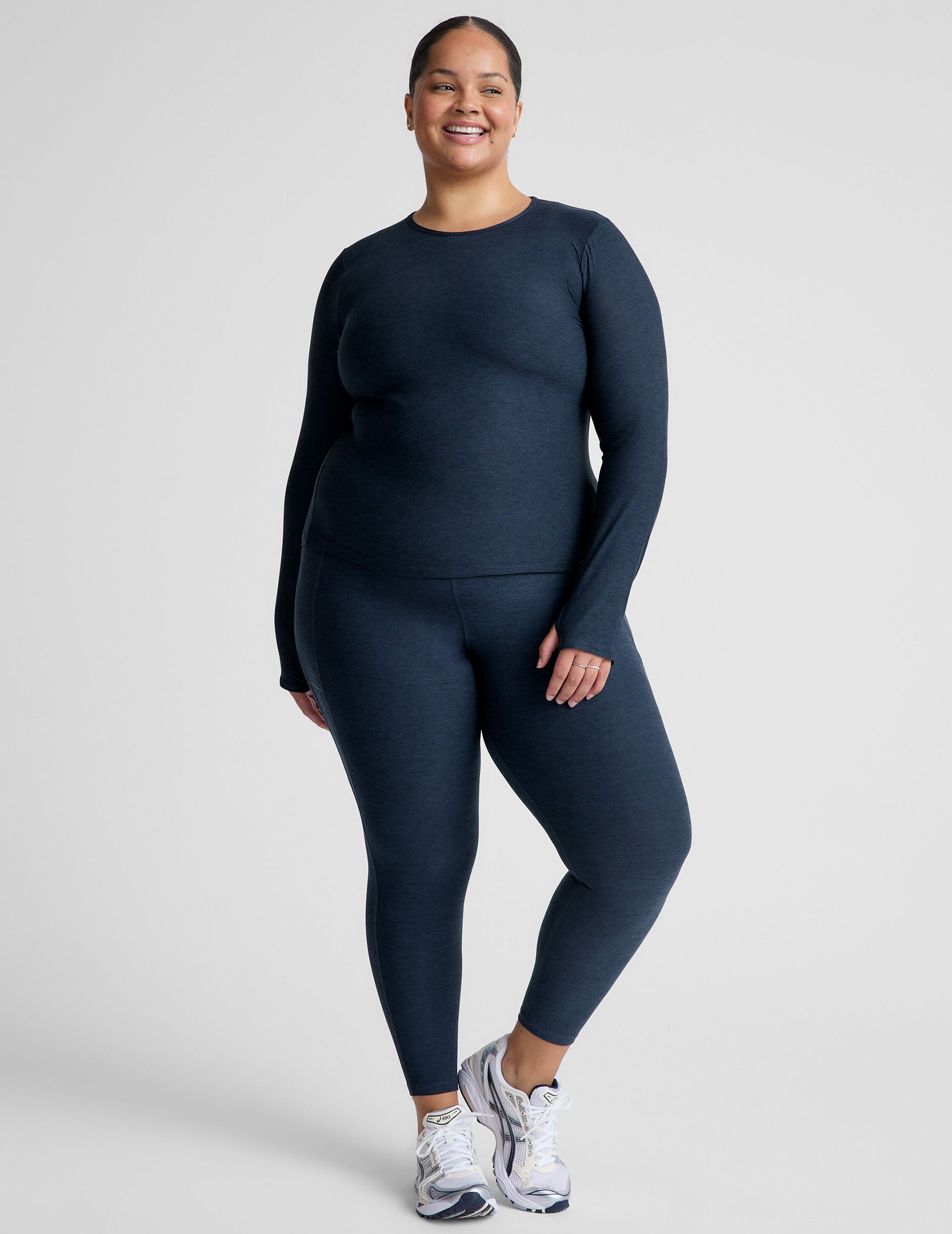 Featherweight Classic Crew Pullover - Nocturnal Navy