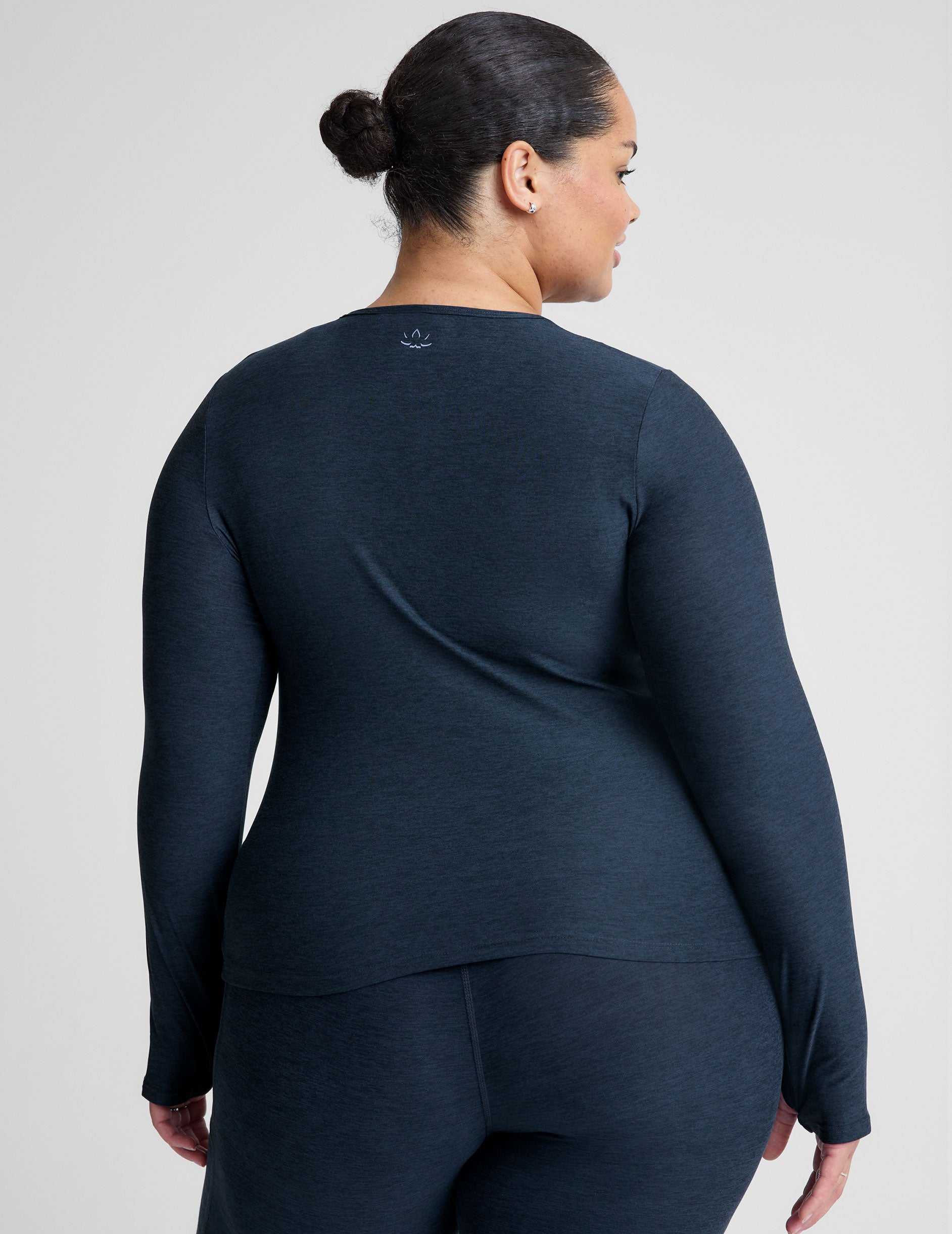 Featherweight Classic Crew Pullover - Nocturnal Navy