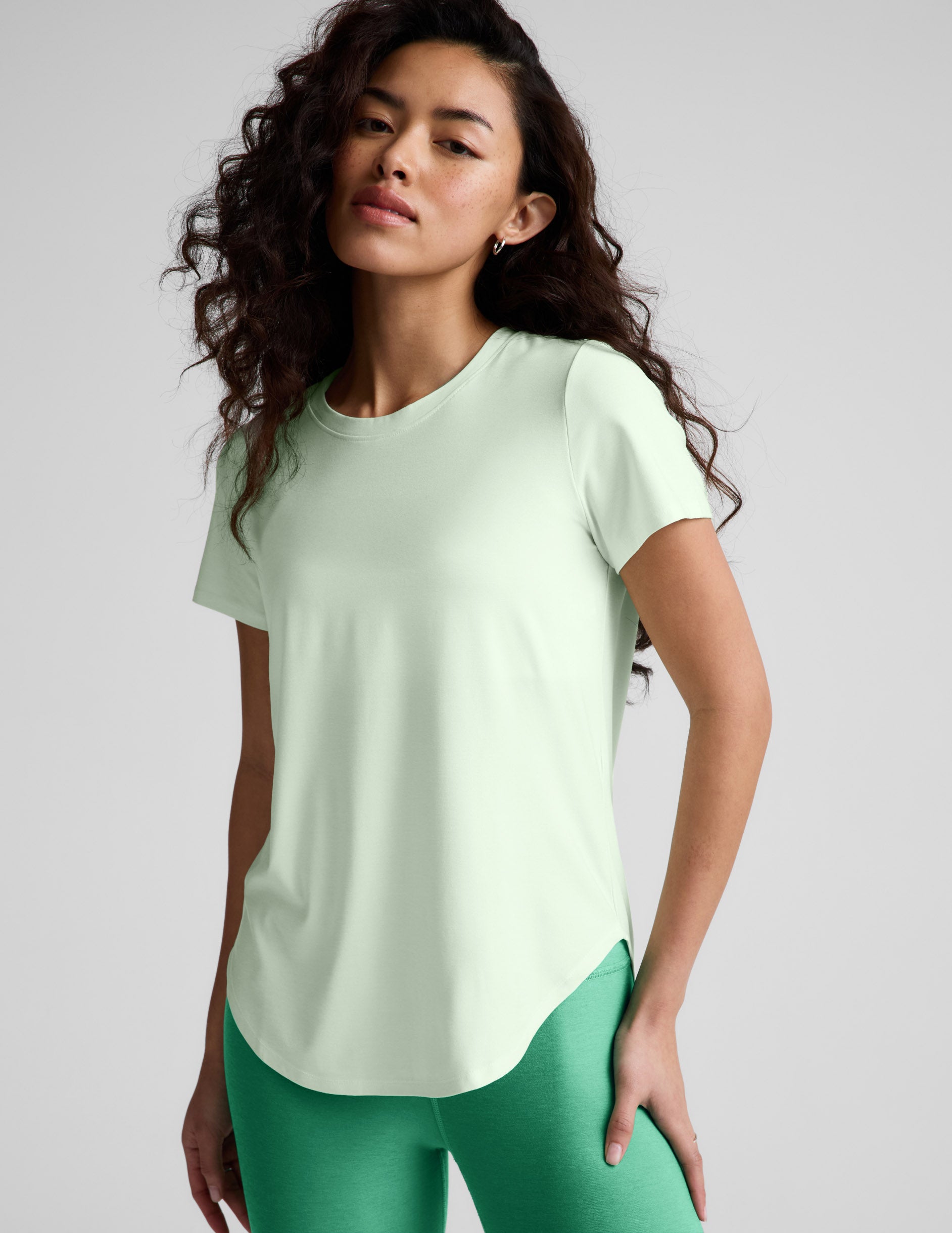 Featherweight On The Down Low Tee - Airy Green Heather