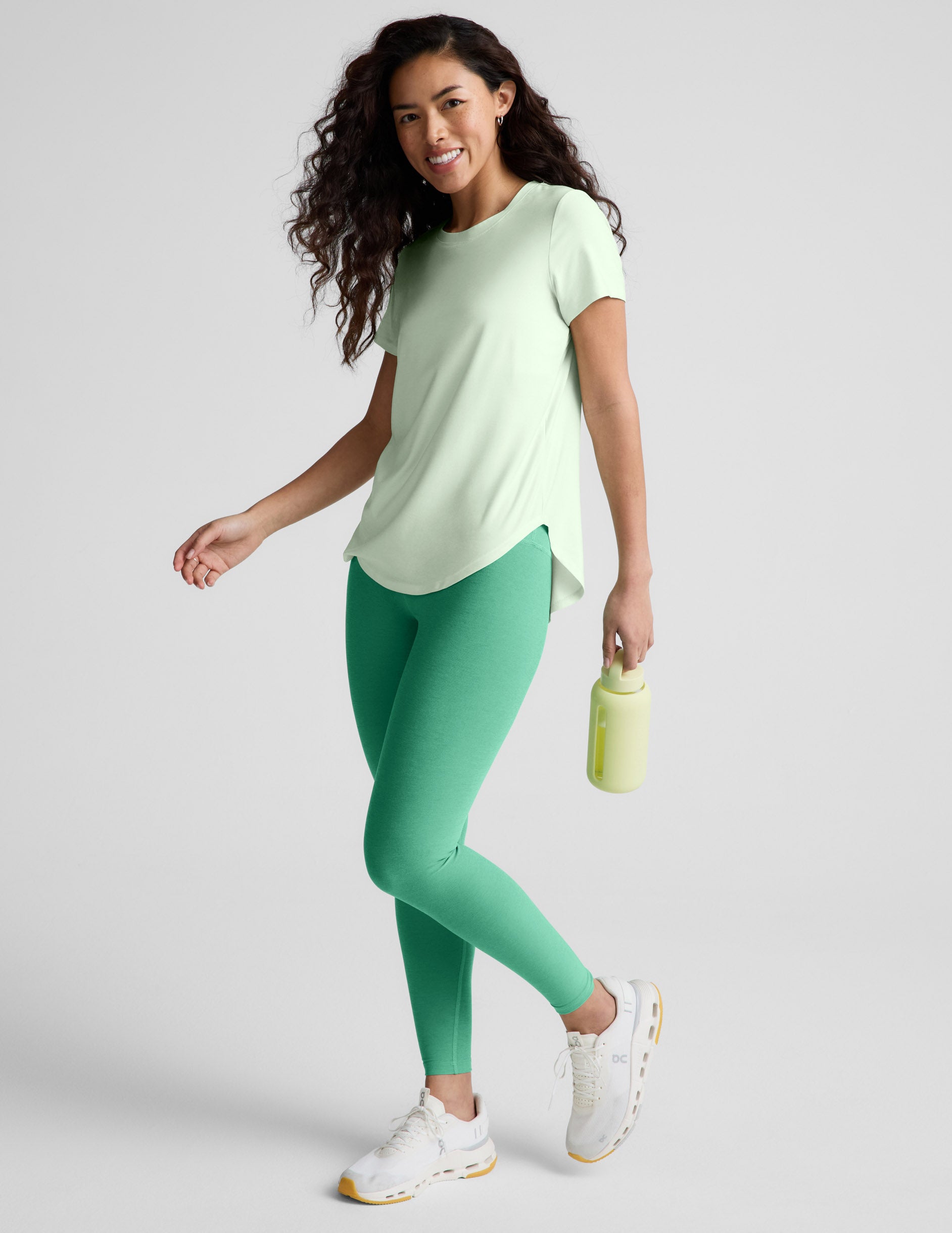 Featherweight On The Down Low Tee - Airy Green Heather