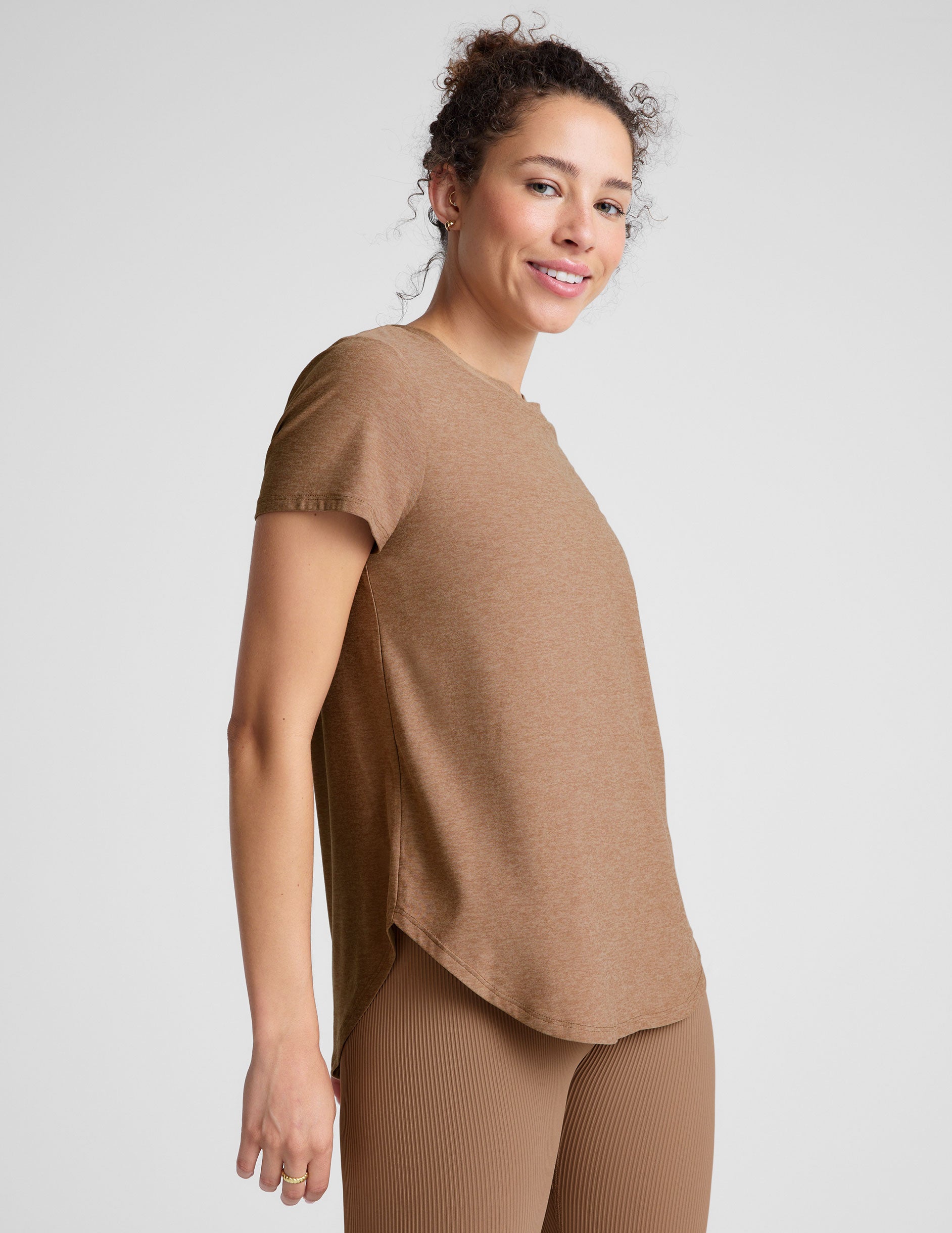 Featherweight On The Down Low Tee - Desert Sand Heather