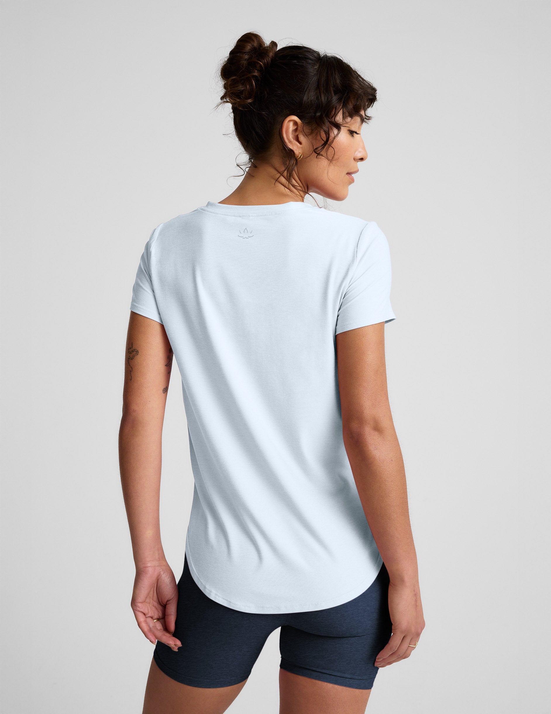 Featherweight On The Down Low Tee - Morning Sky Blue Heather