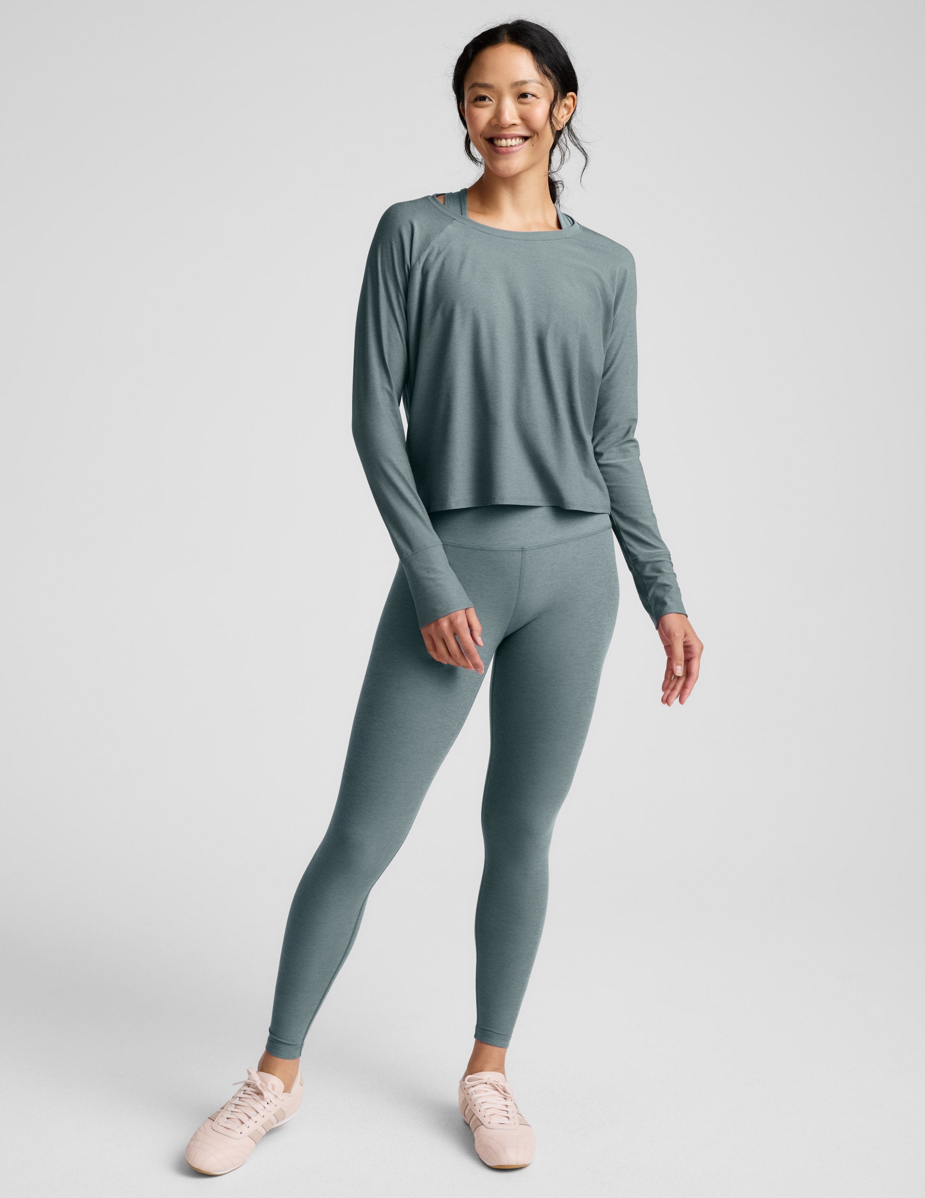 Featherweight Daydreamer Pullover - Storm Heather