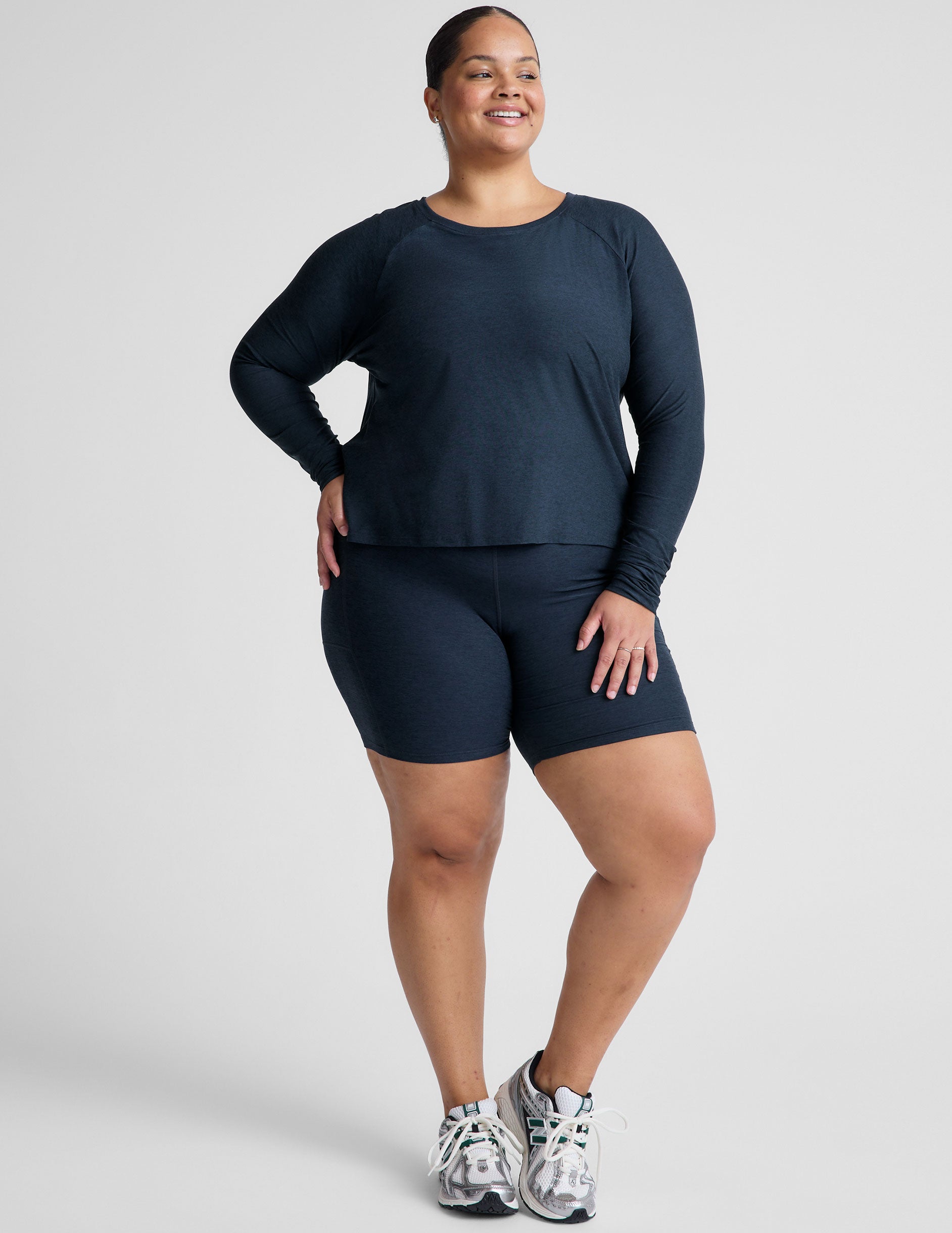 Featherweight Daydreamer Pullover - Nocturnal Navy