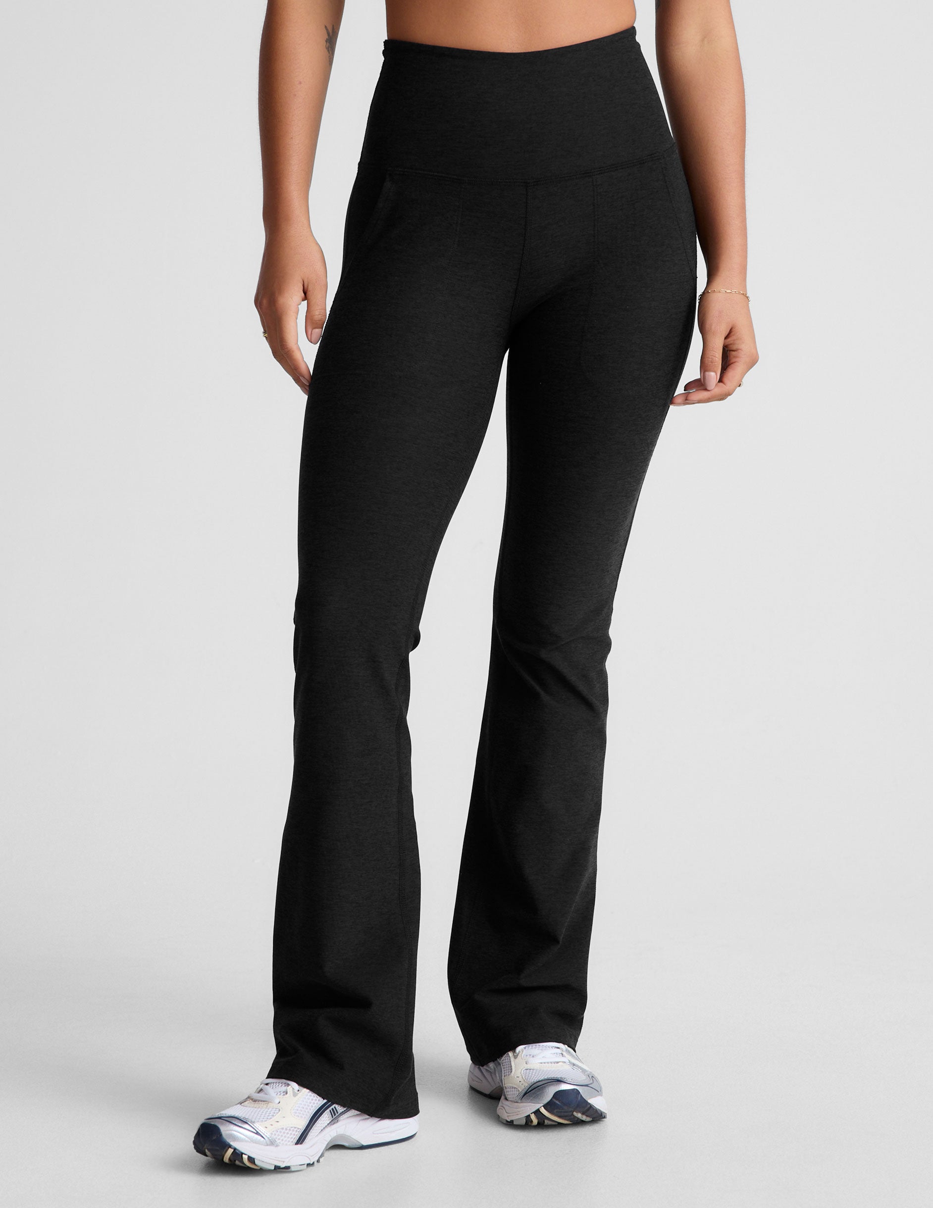 Spacedye™ High Waisted Practice Pocket Bootcut Pant 31" - Darkest Night