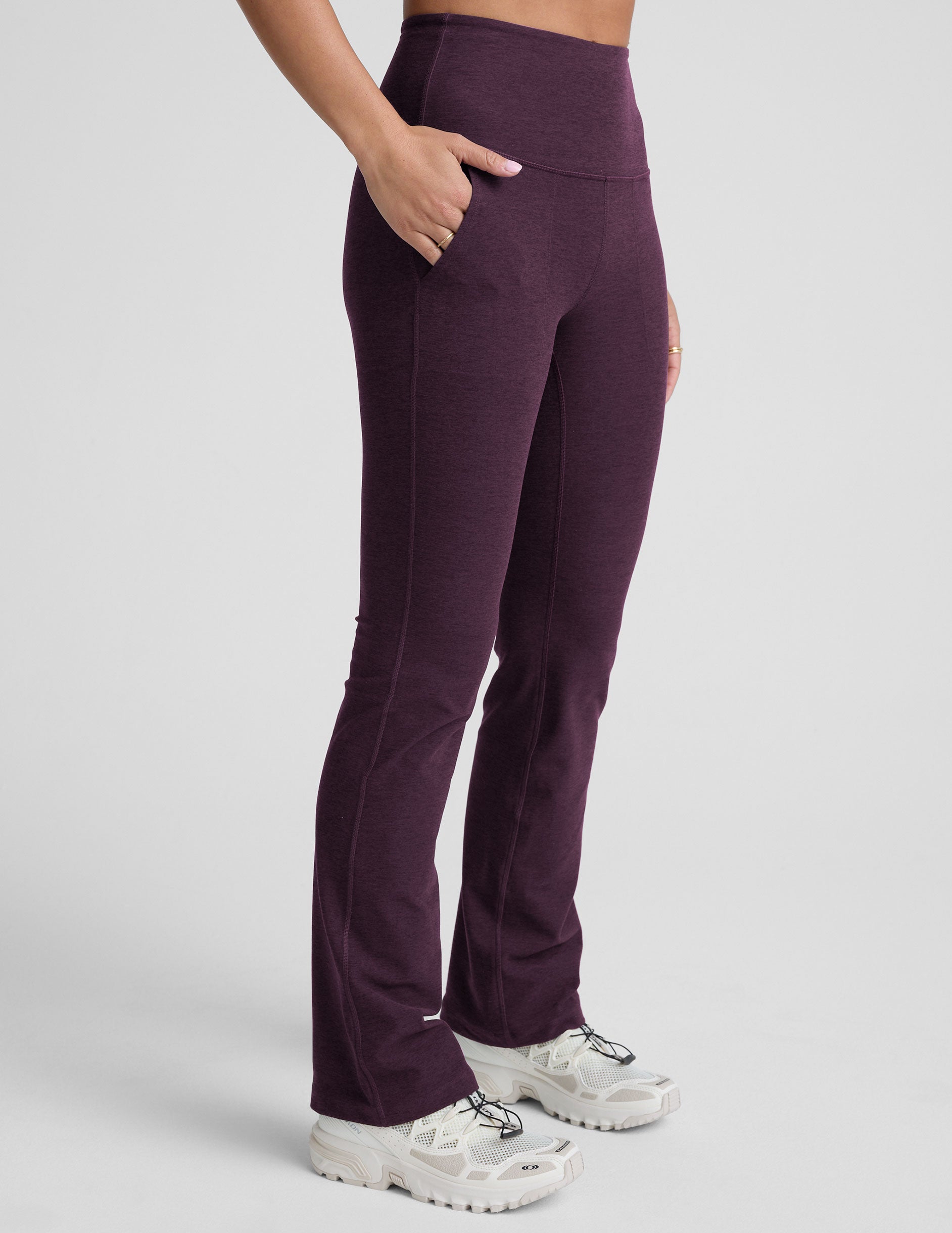 Spacedye™ High Waisted Practice Pocket Bootcut Pant 31" - Eggplant Purple Heather