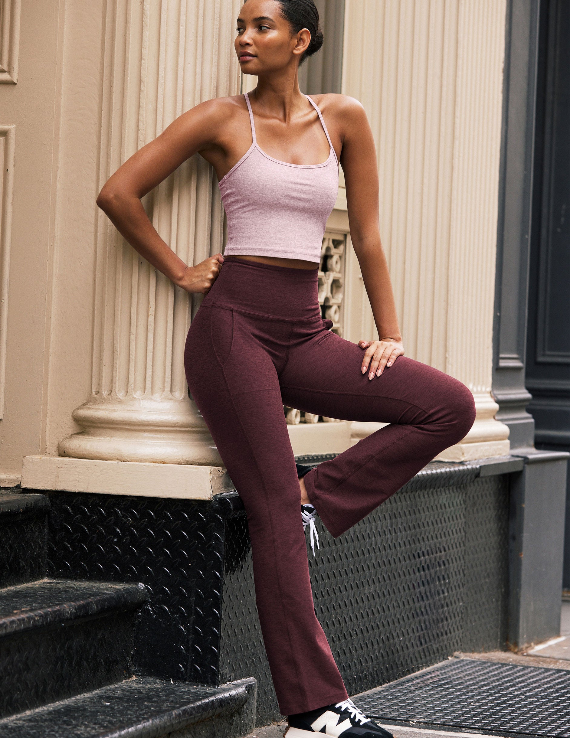 Spacedye™ High Waisted Practice Pocket Bootcut Pant 31" - Midnight Burgundy Heather