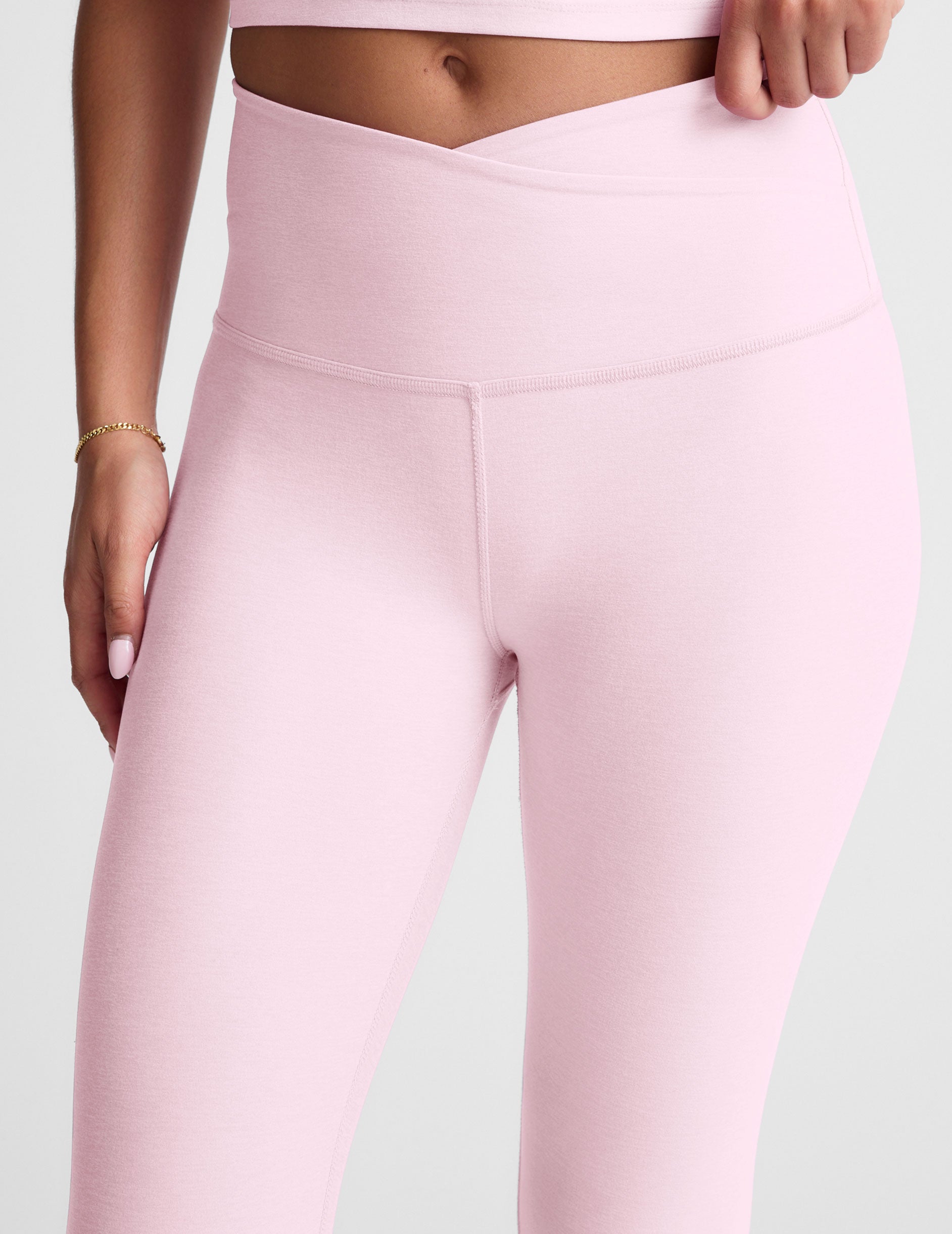 Spacedye™ At Your Leisure High Waisted Midi Legging - Frosty Pink Heather