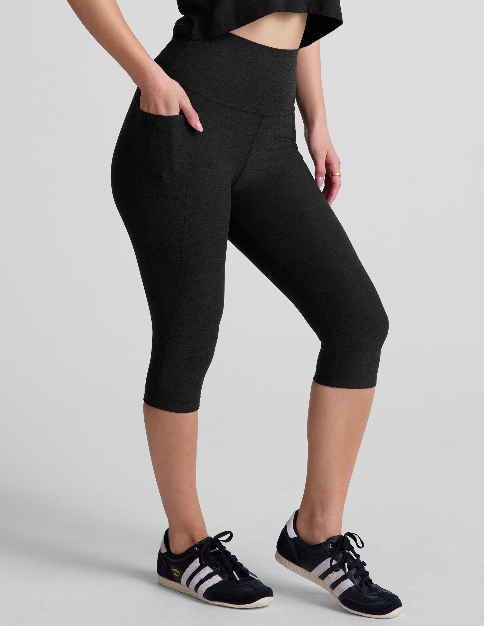 Spacedye™ High Waisted Pocket Pedal Pusher Legging - Darkest Night