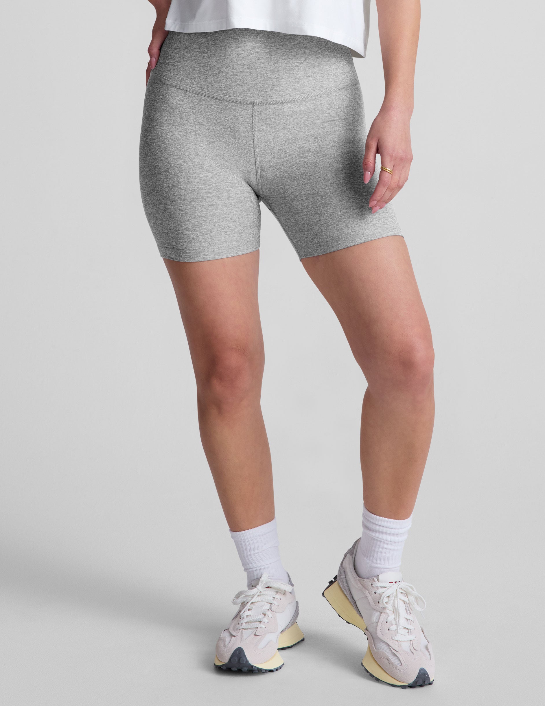 Spacedye™ Keep Pace 5" Short - Silver Mist