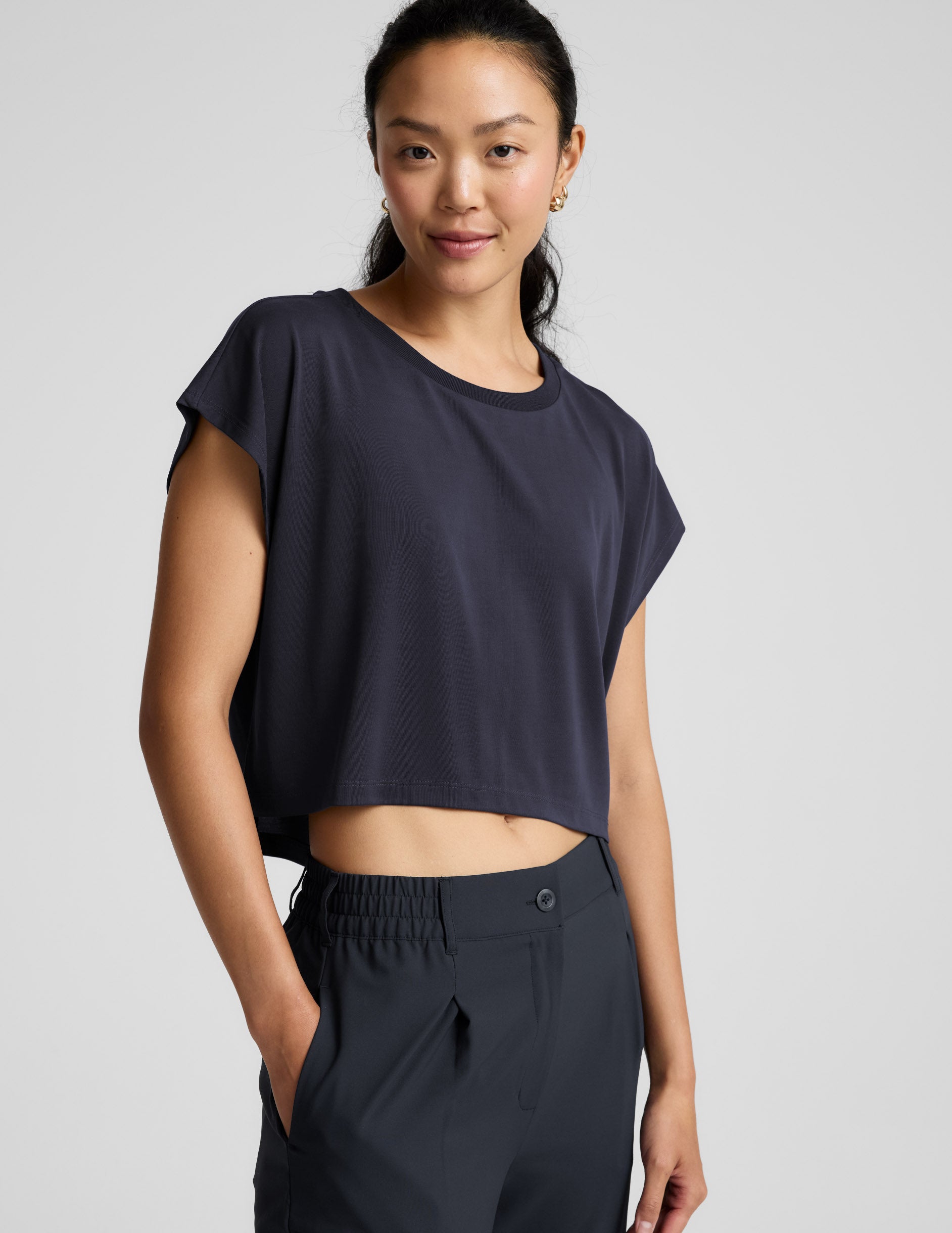 Studio Luxe Cropped Tee - Nocturnal Navy