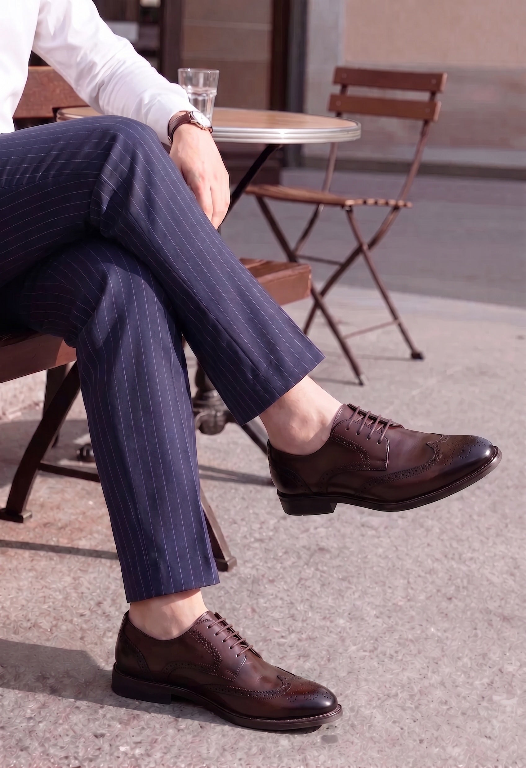 Wingtip Leather Brogue Shoes - Brown