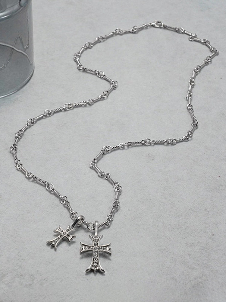 Stylish Double Cross Pendant Necklace - Silver