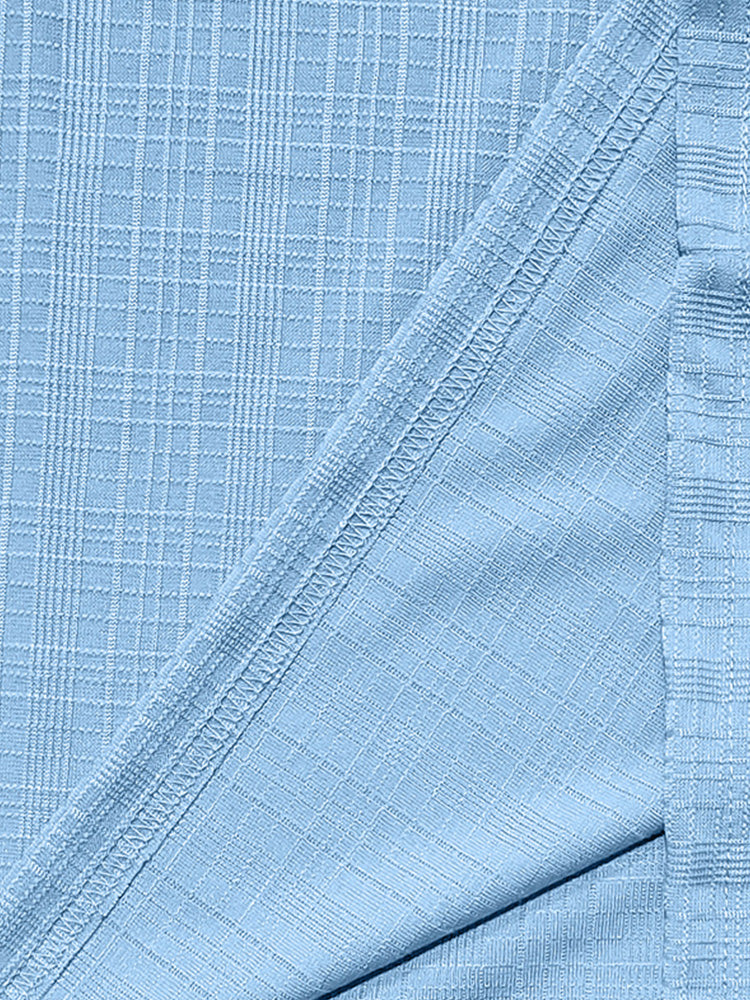 Short Sleeve Three-Button Placket Banded Collar Textured Grid Knit Casual Tee - Clear blue
