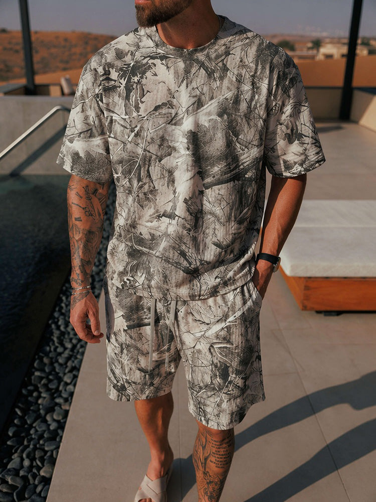 Men's Abstract Ink Print Shorts - Shorts