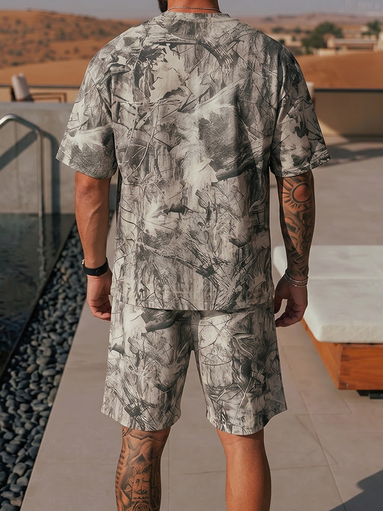 Men's Abstract Ink Print Shorts - Shorts