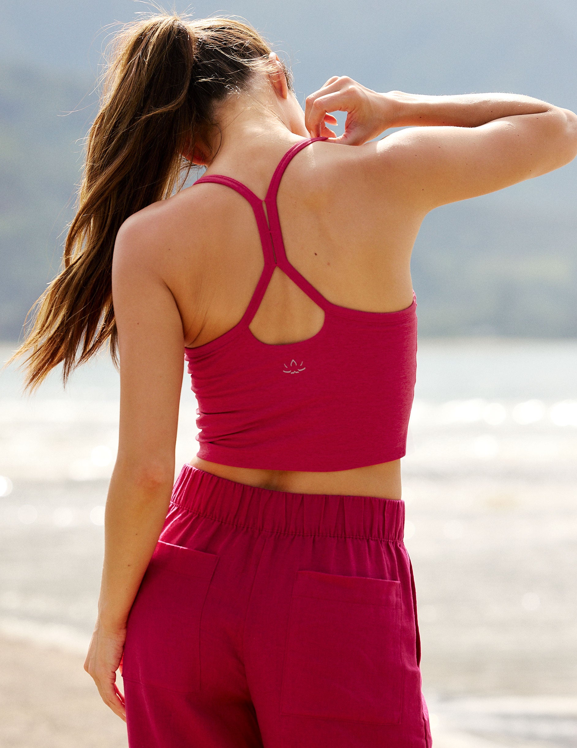 Spacedye™ Slim Racerback Cropped Tank - Berry Red Heather