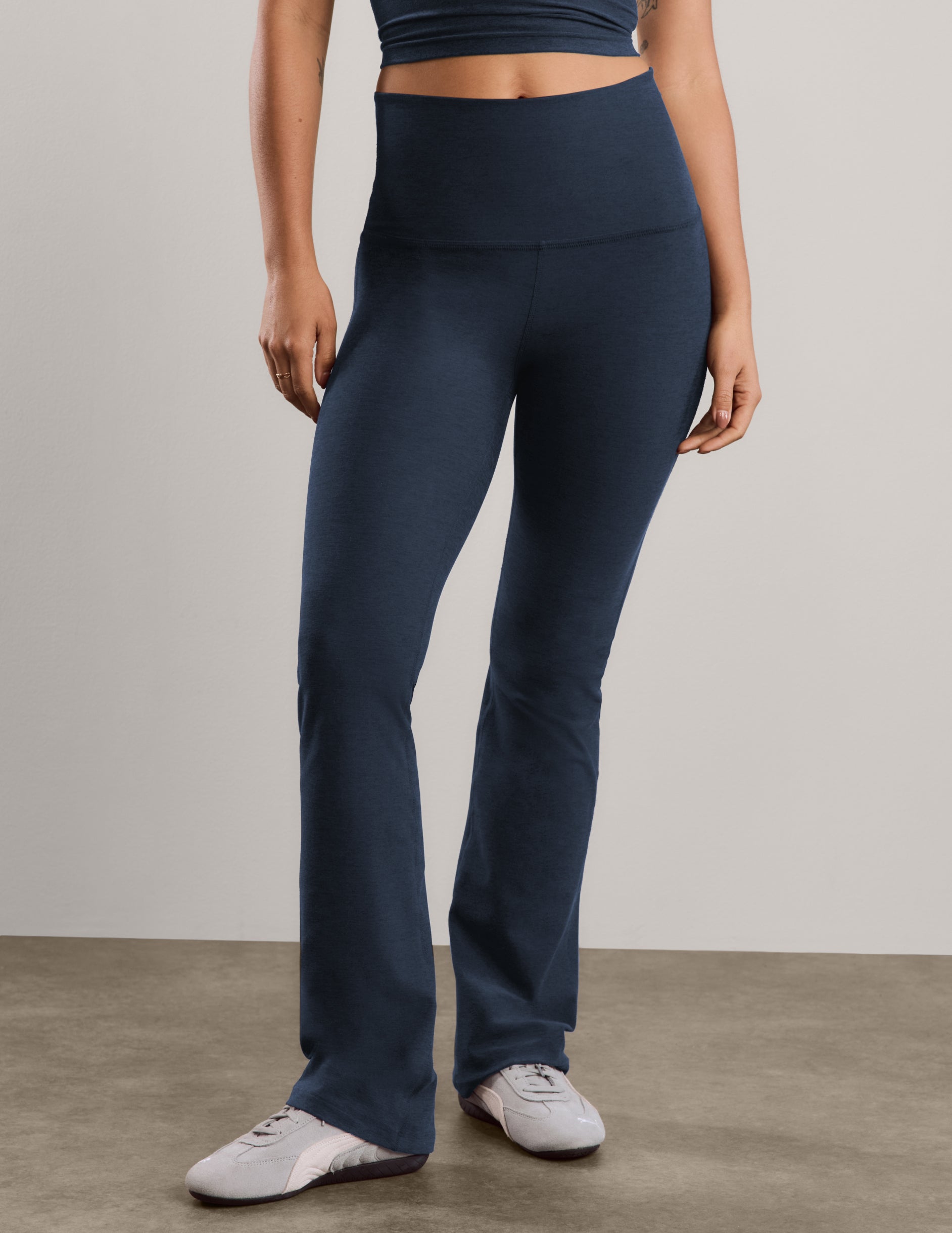 Spacedye™ Practice High Waisted Bootcut Pant 31" - Nocturnal Navy