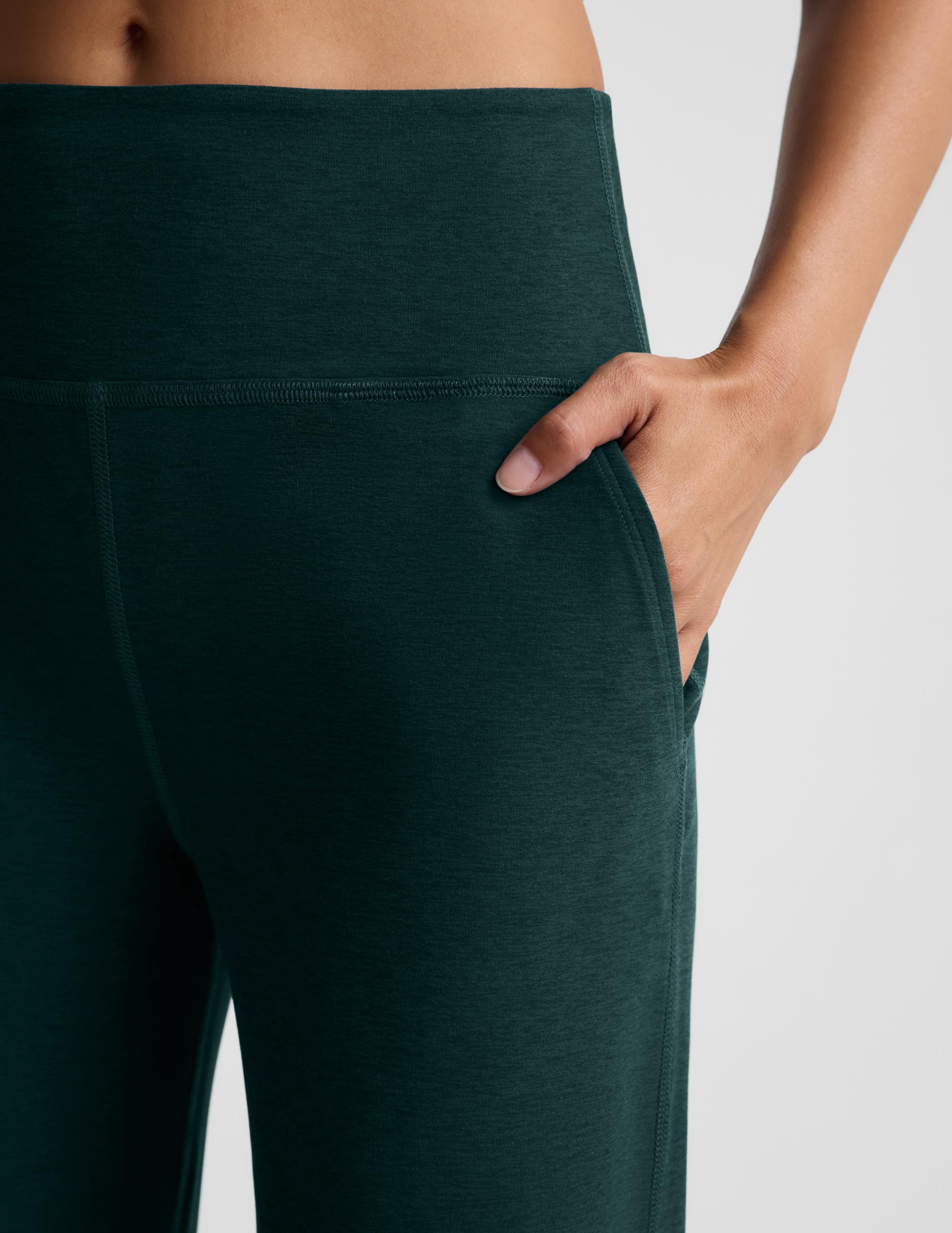 Spacedye™ Laid Back Wide Leg Pant 29" - Dark Ivy Heather
