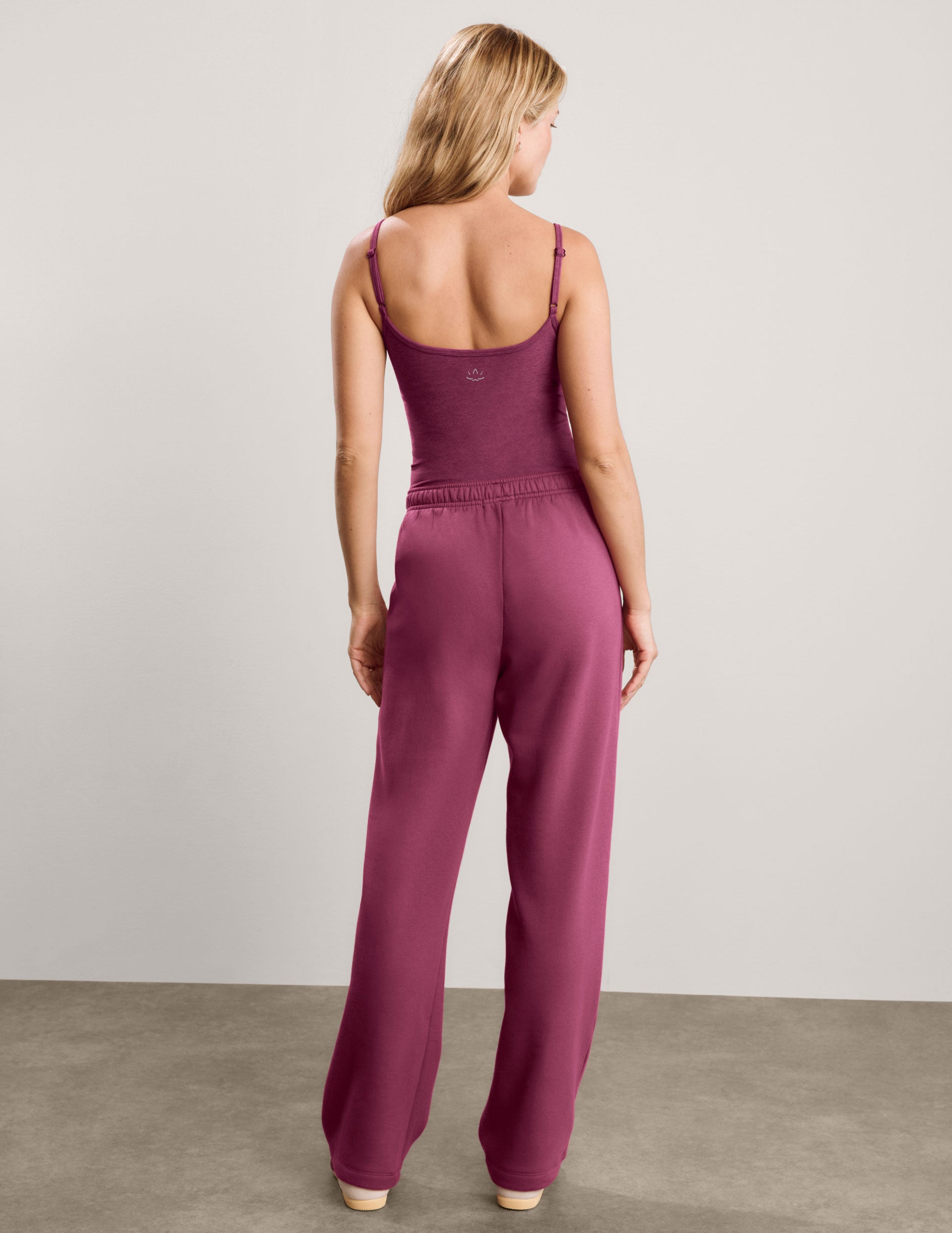 LuxeFleece 2.0™ Straight Leg Sweatpant 29" - Pomegranate