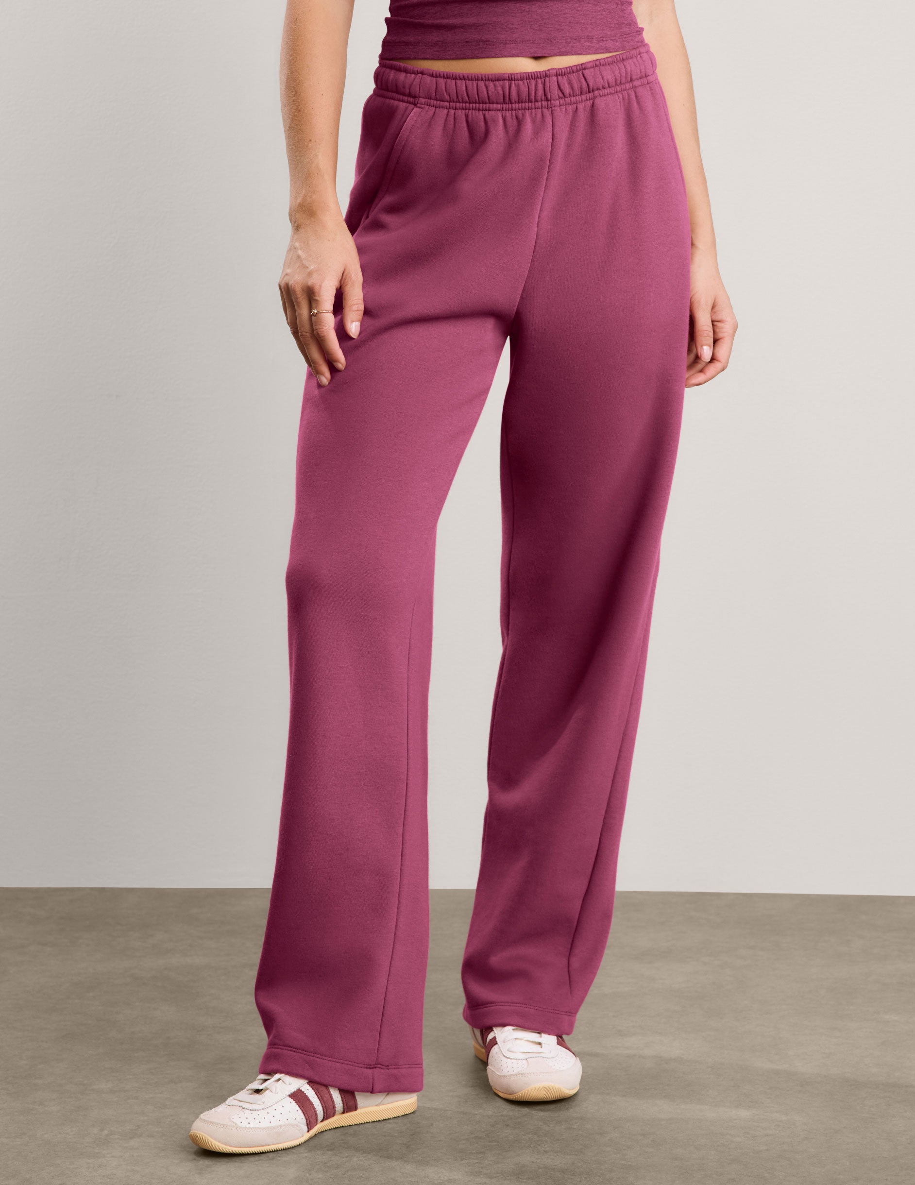 LuxeFleece 2.0™ Straight Leg Sweatpant 29" - Pomegranate