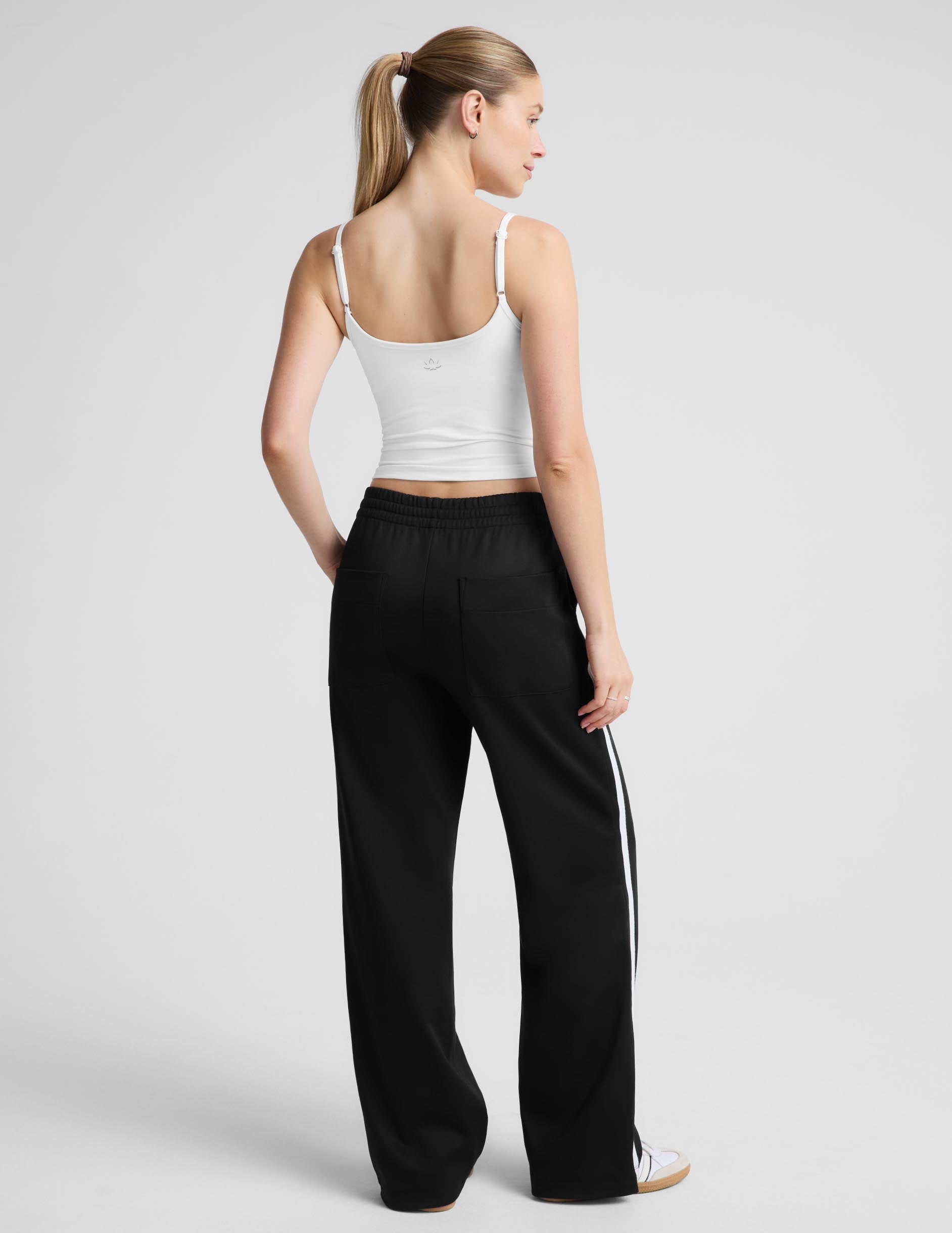 That Tracks Pant 31" - Black