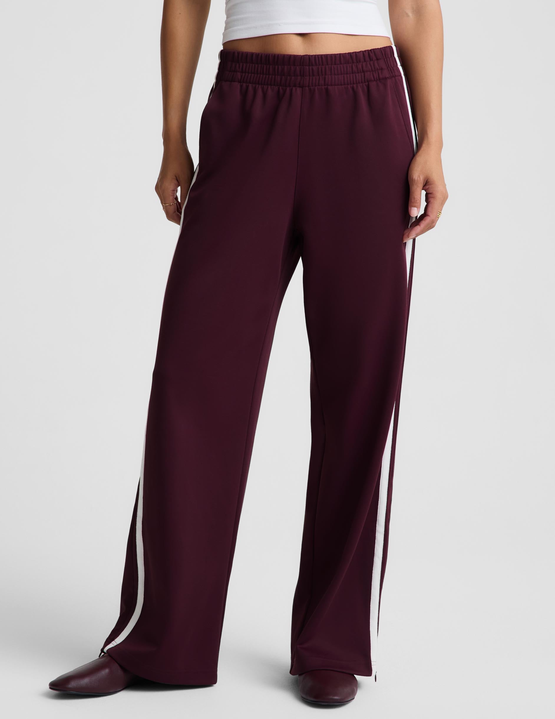 That Tracks Pant 31" - Cabernet