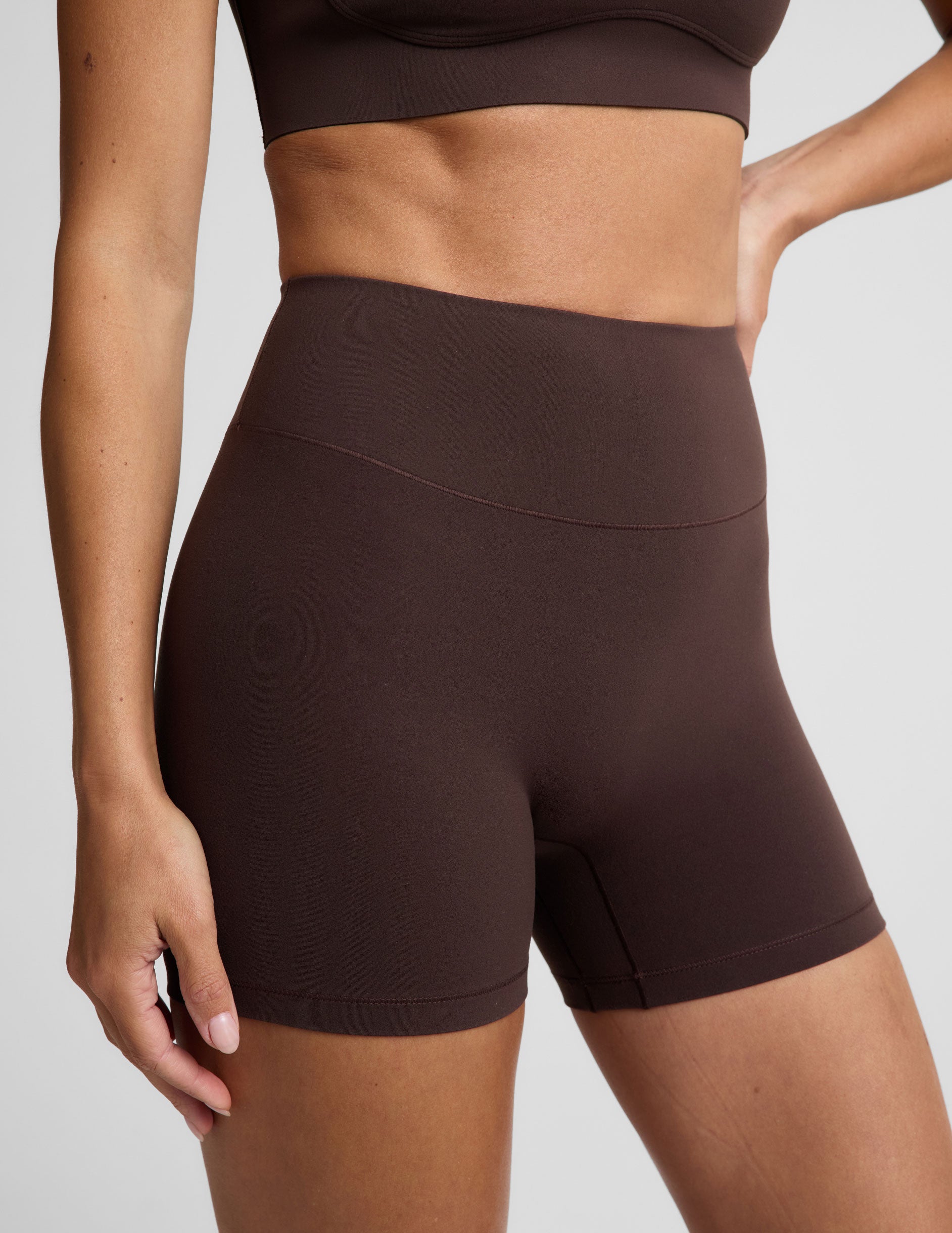 glowzone™ 4" Biker Short - Cocoa Plum
