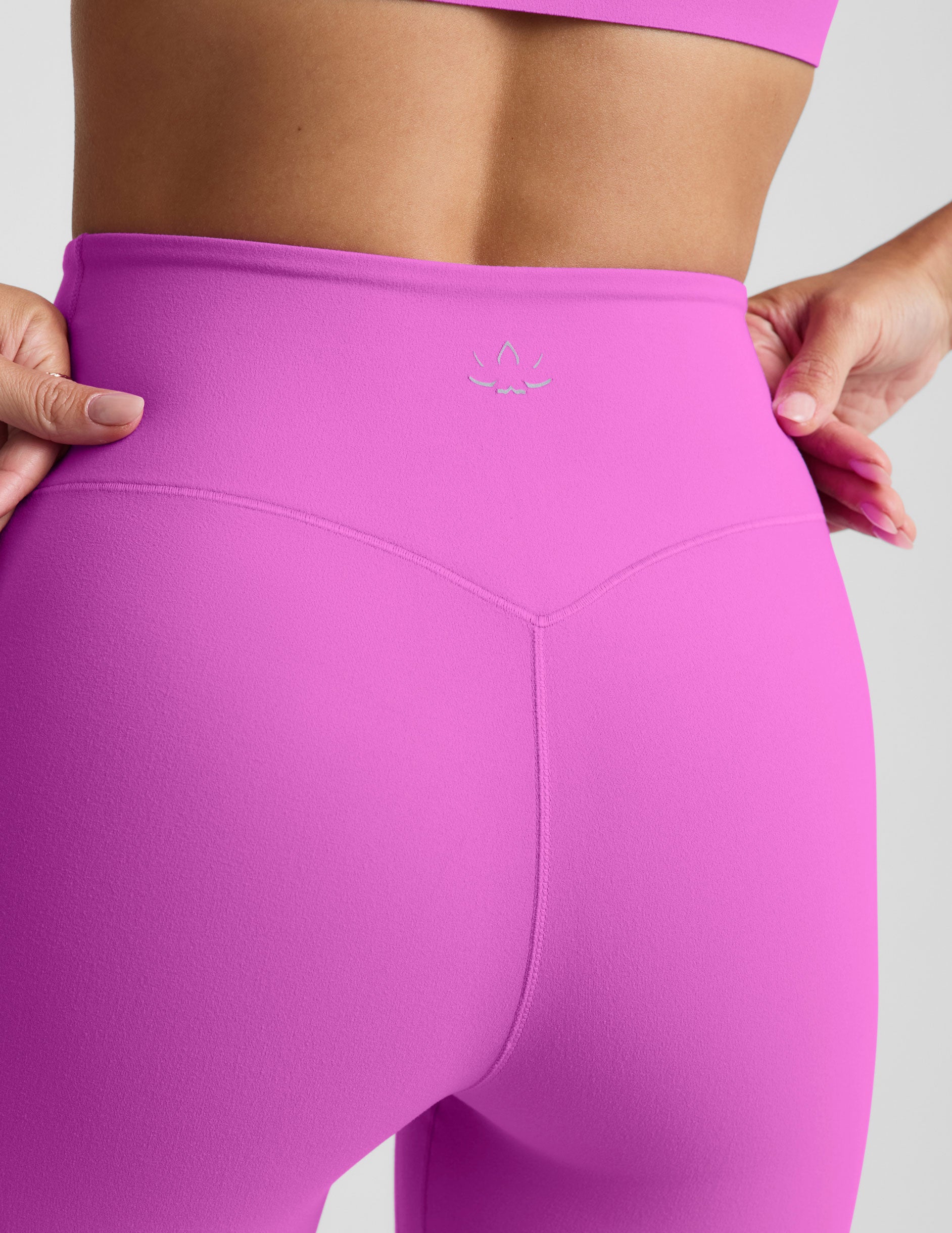 glowzone™ 4" Biker Short - Electric Fuchsia