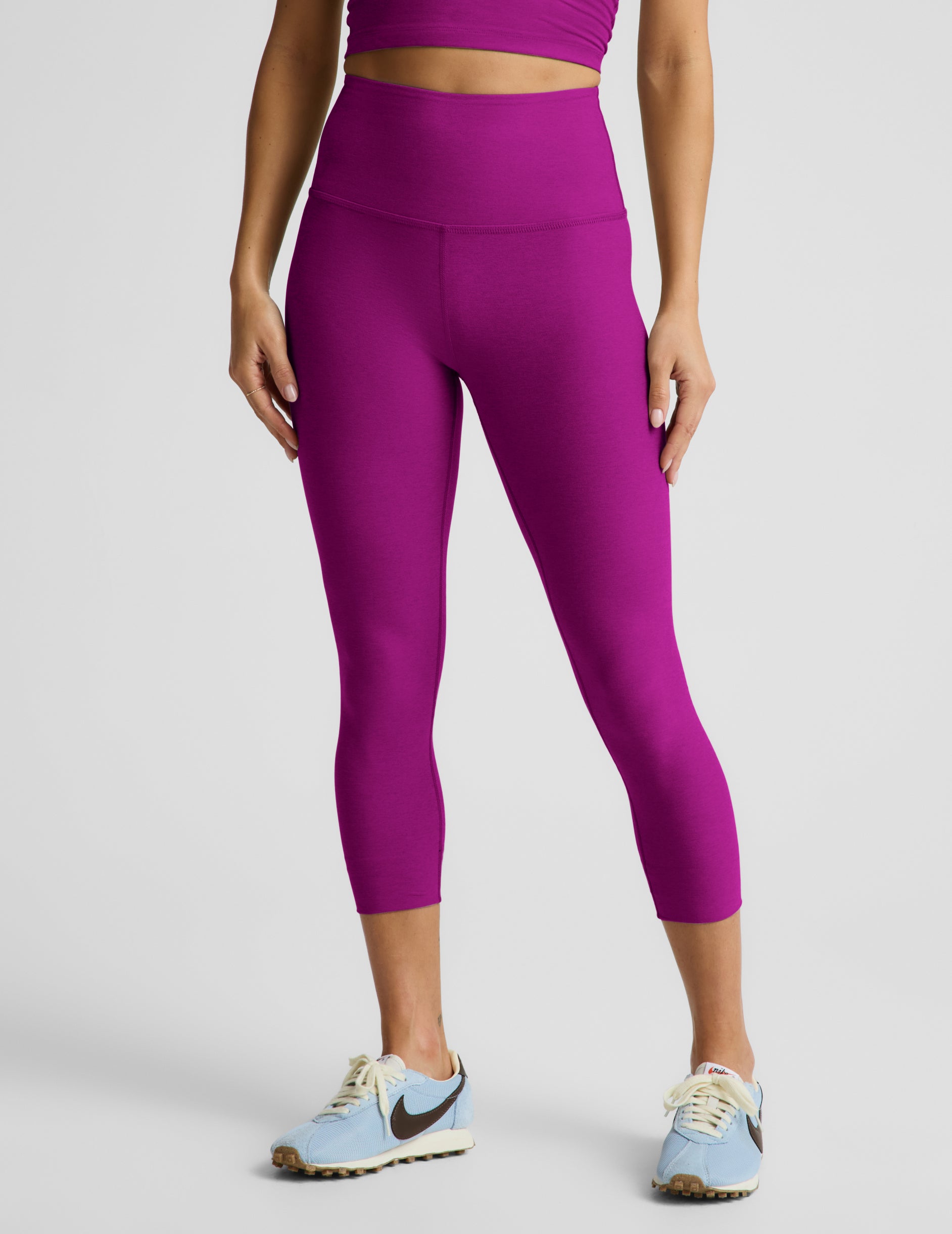 Spacedye™ Walk And Talk High Waisted Capri Legging 20.5" - Berry Bliss Heather