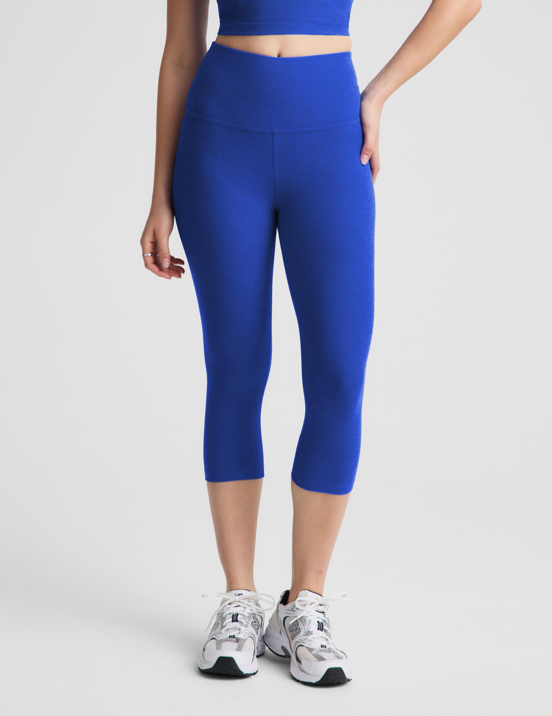 Spacedye™ Walk And Talk High Waisted Capri Legging 20.5" - Ultra Blue Heather