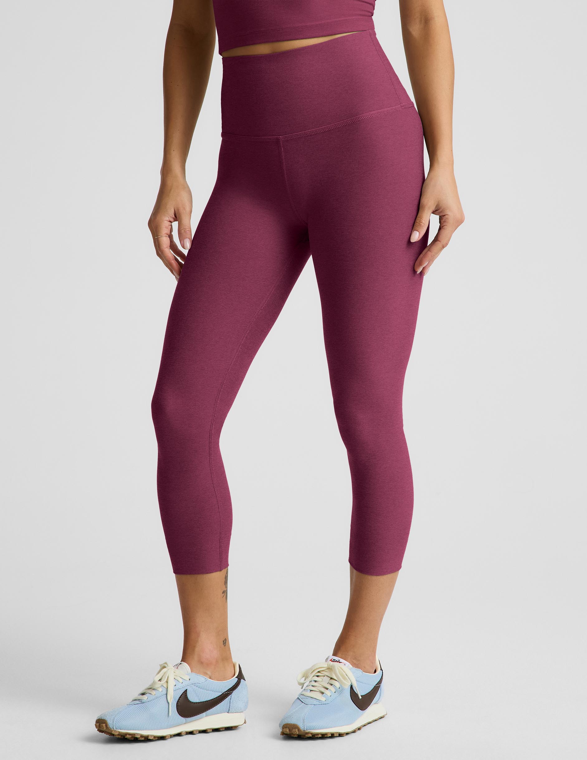 Spacedye™ Walk And Talk High Waisted Capri Legging 20.5" - Pomegranate Heather
