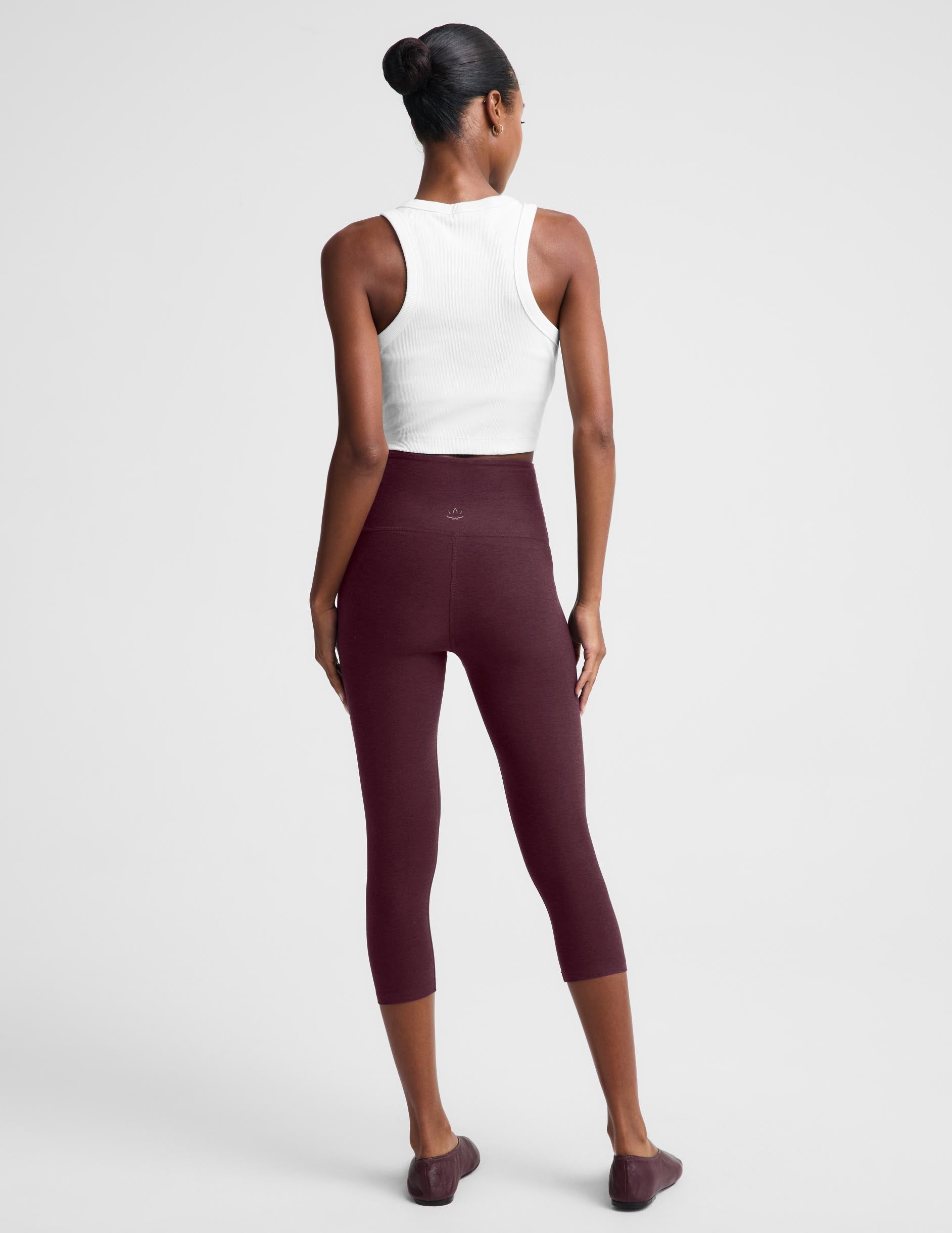 Spacedye™ Walk And Talk High Waisted Capri Legging 20.5" - Cabernet Heather