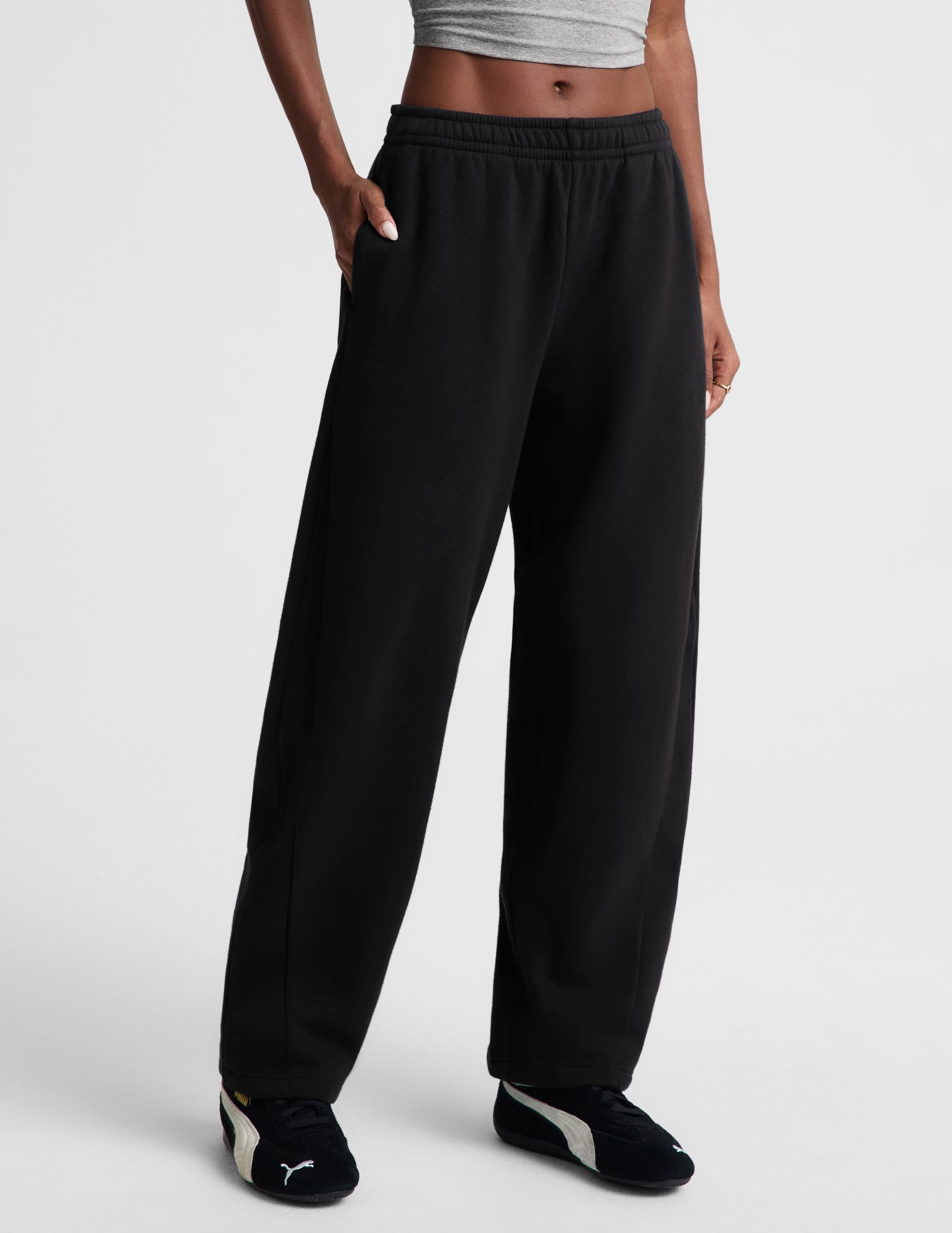 LuxeFleece 2.0™ Barrel Leg Sweatpant - Black
