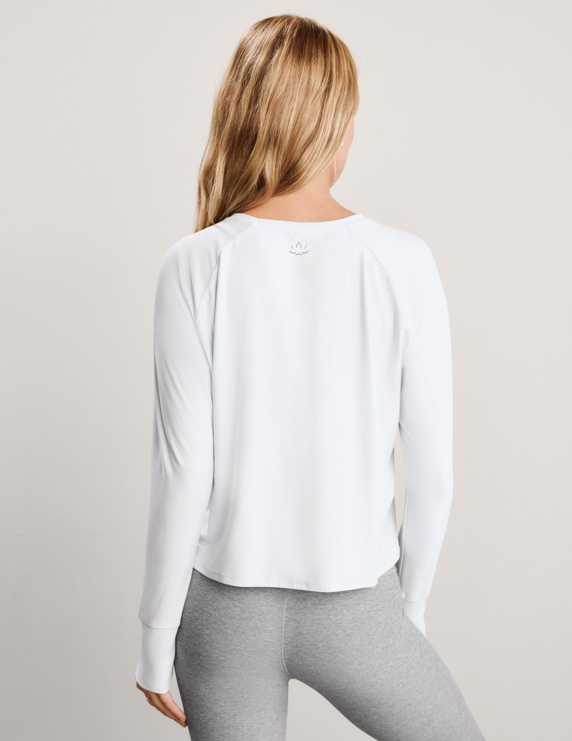 Featherweight Daydreamer Pullover - Cloud White
