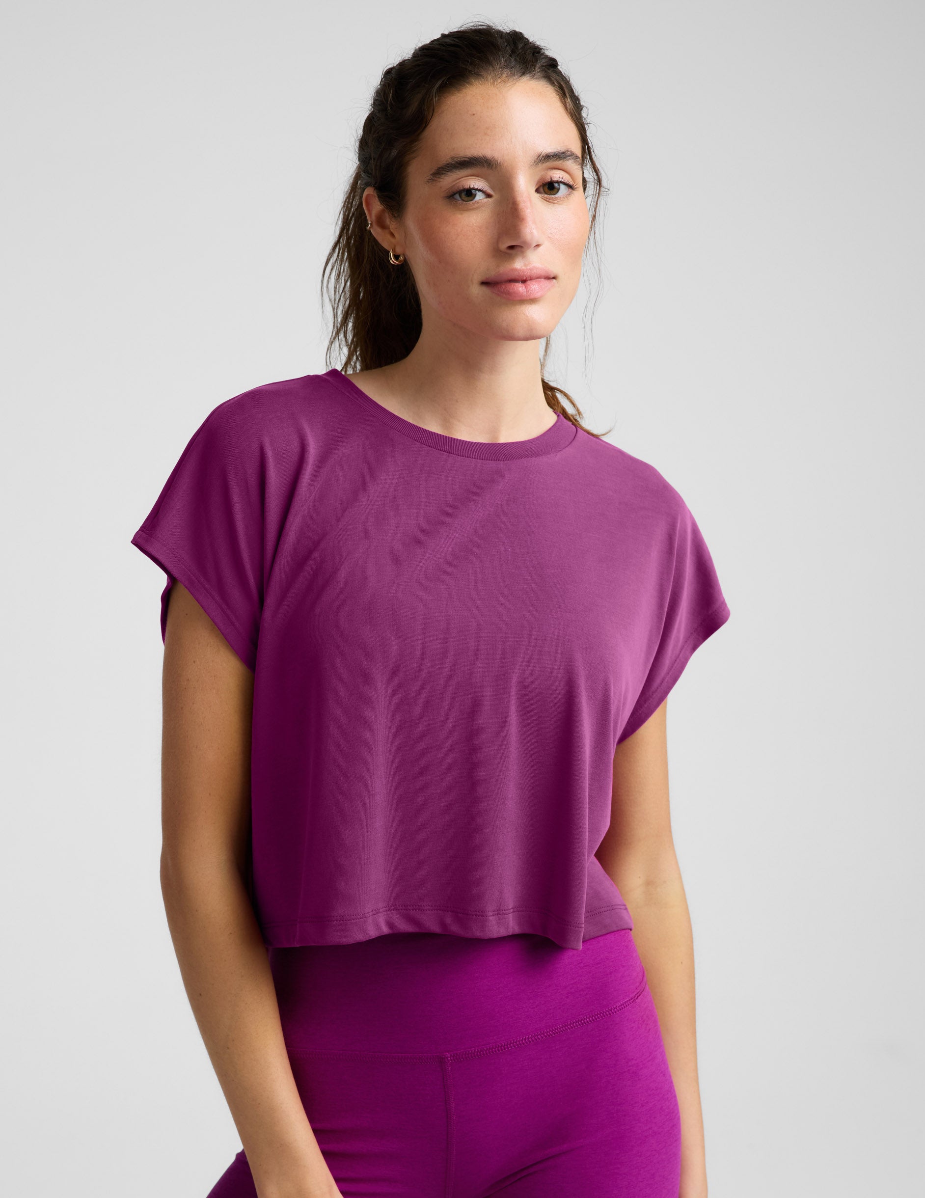 Studio Luxe Cropped Tee - Berry Bliss
