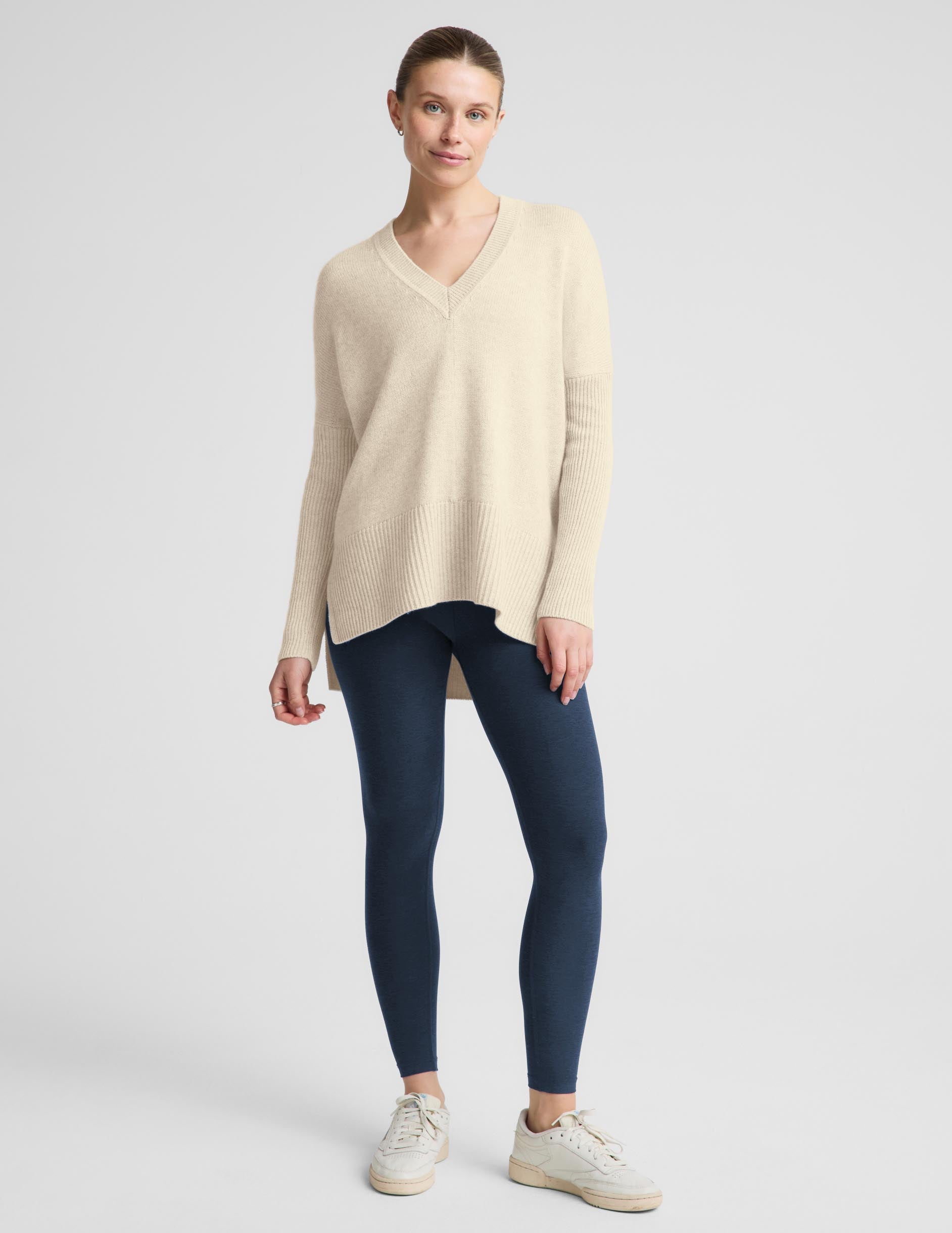Wool-Cashmere V-Neck Sweater - Ivory