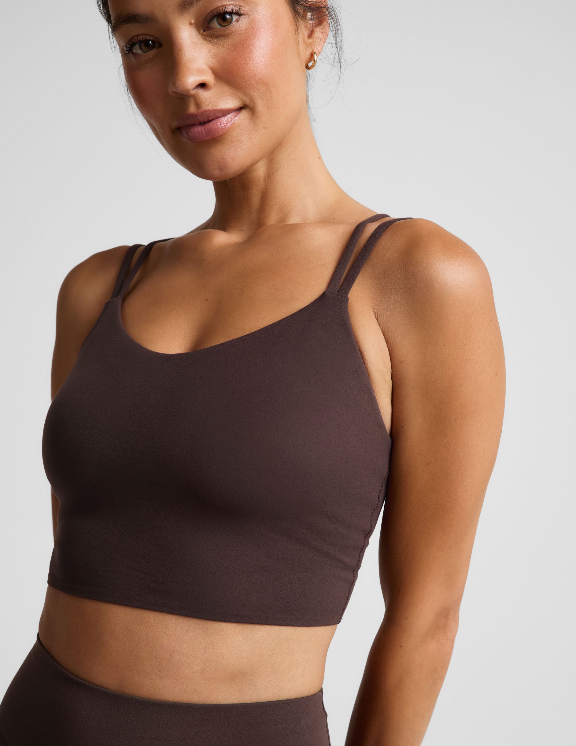 glowzone™ Strappy Cropped Tank - Cocoa Plum