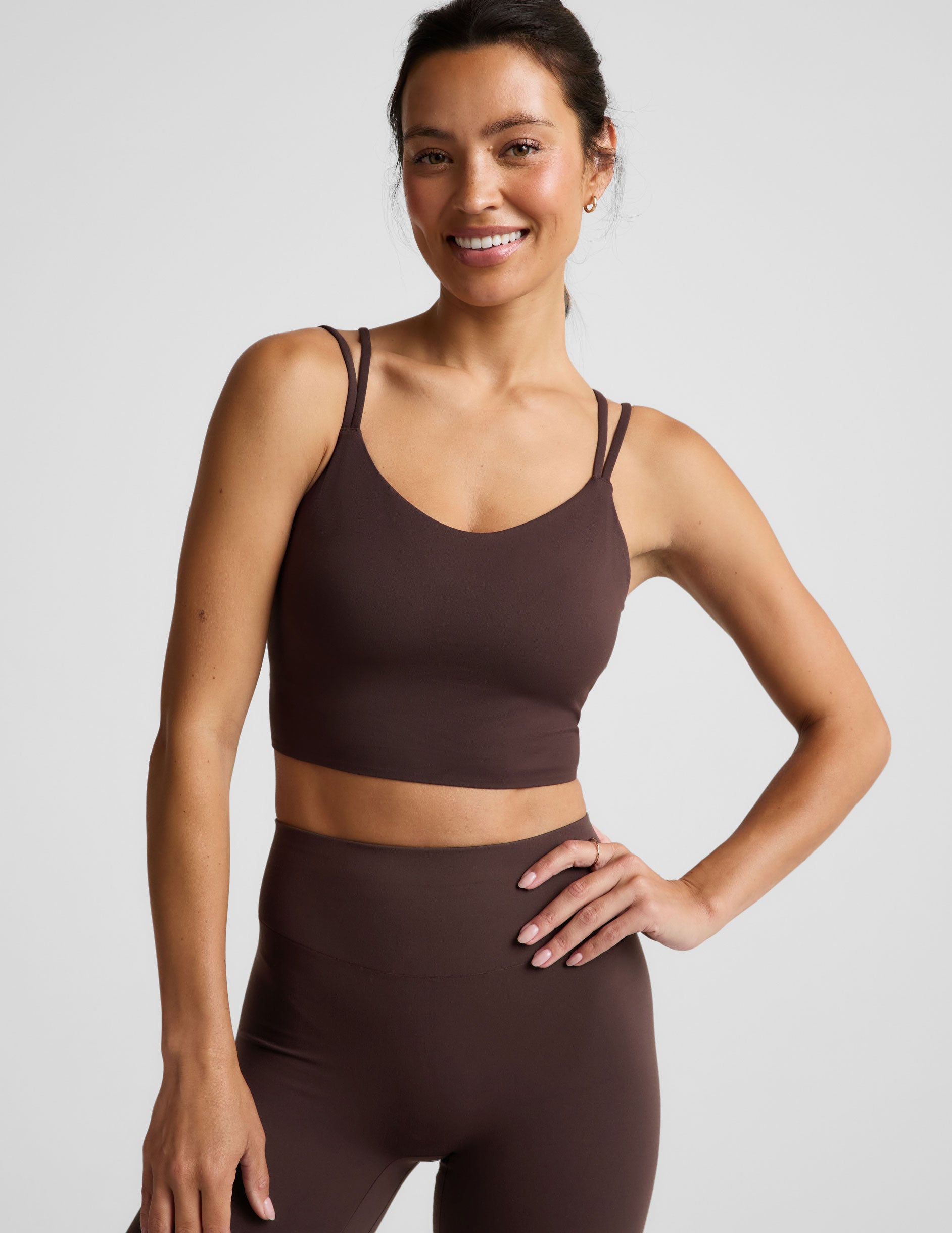 glowzone™ Strappy Cropped Tank - Cocoa Plum
