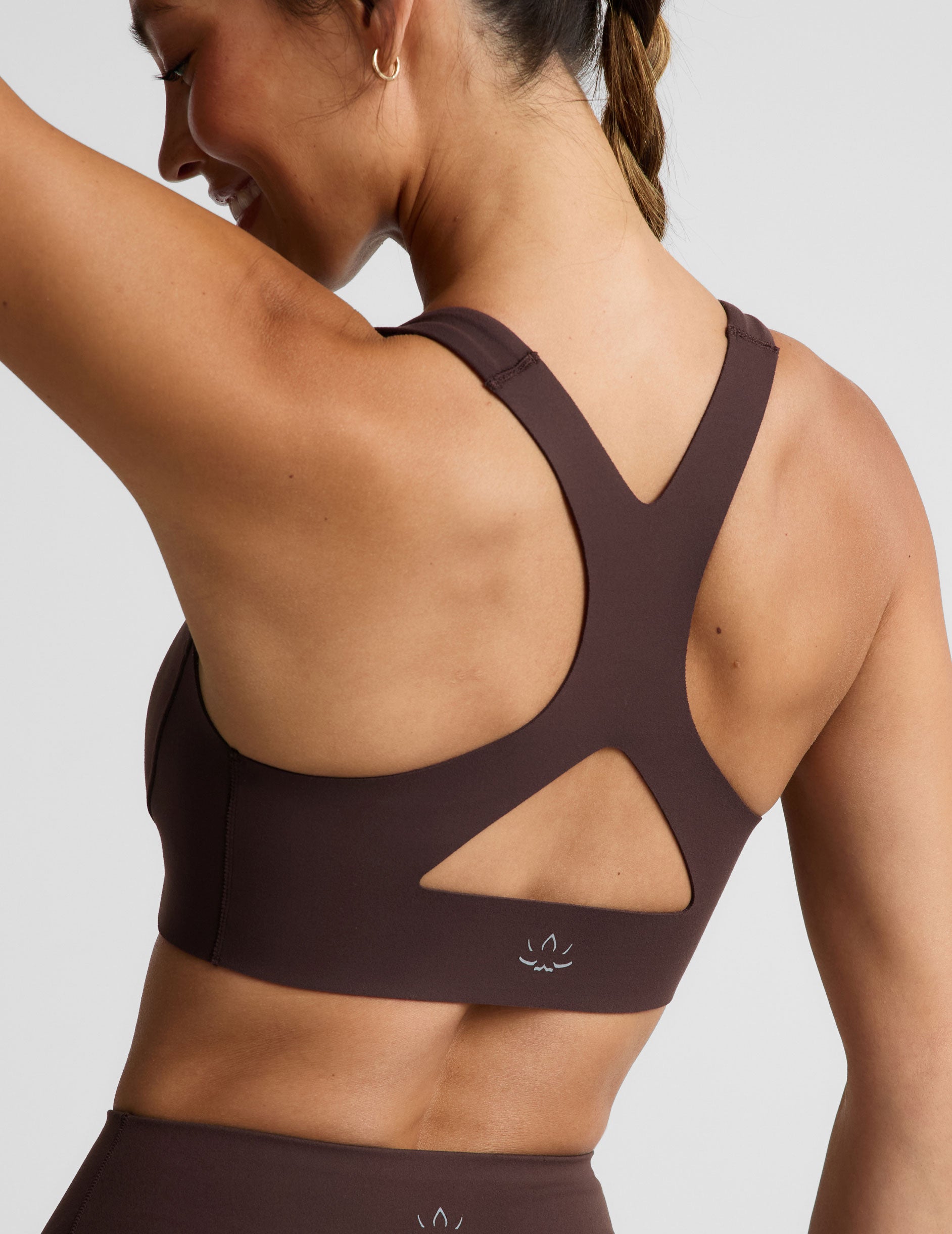 glowzone™ Medium Impact Bra - Cocoa Plum