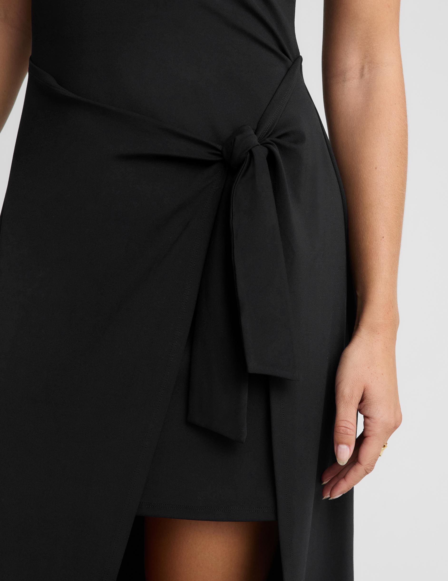 That's A Wrap Midi Dress - Black