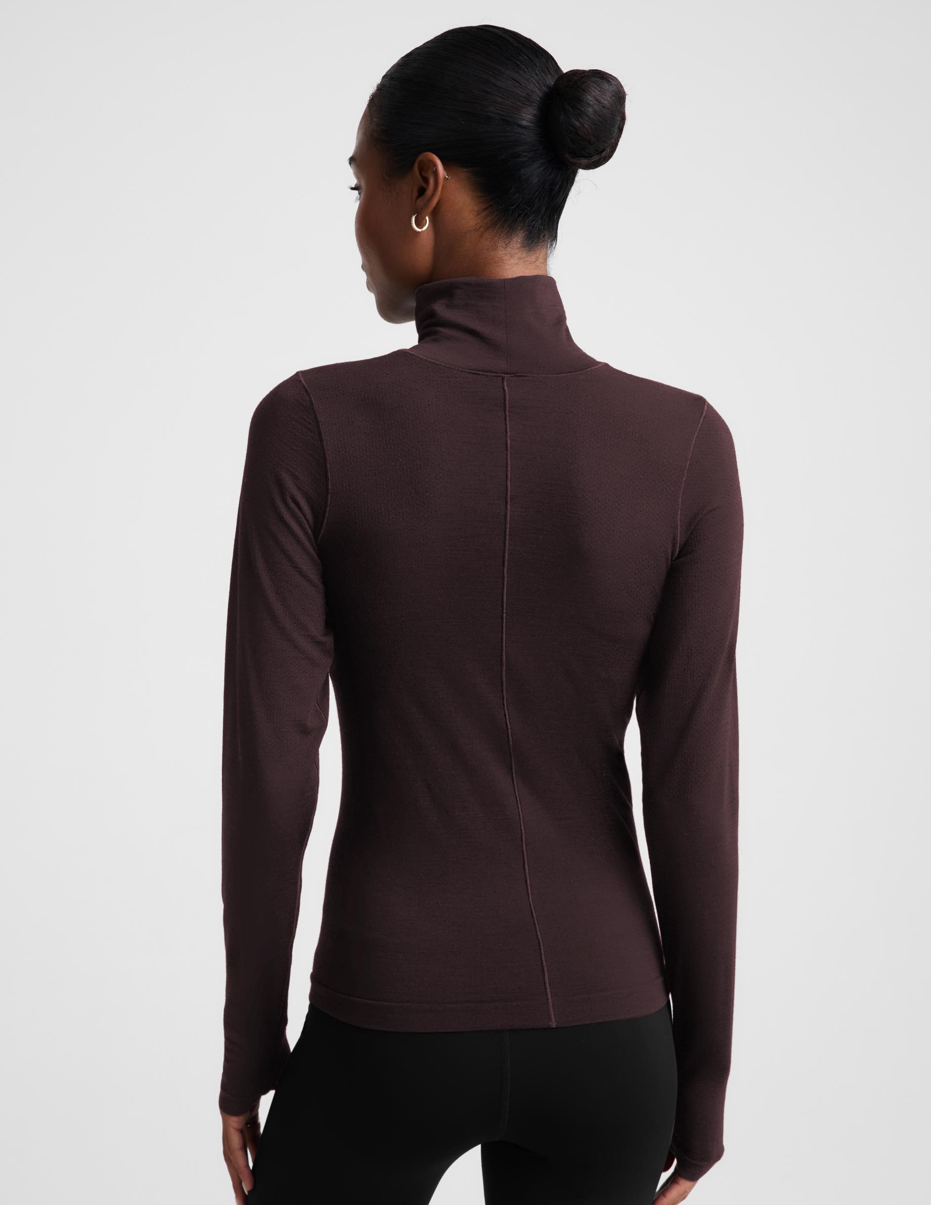 LuxeKnit Merino Wool Turtleneck - Cocoa Plum