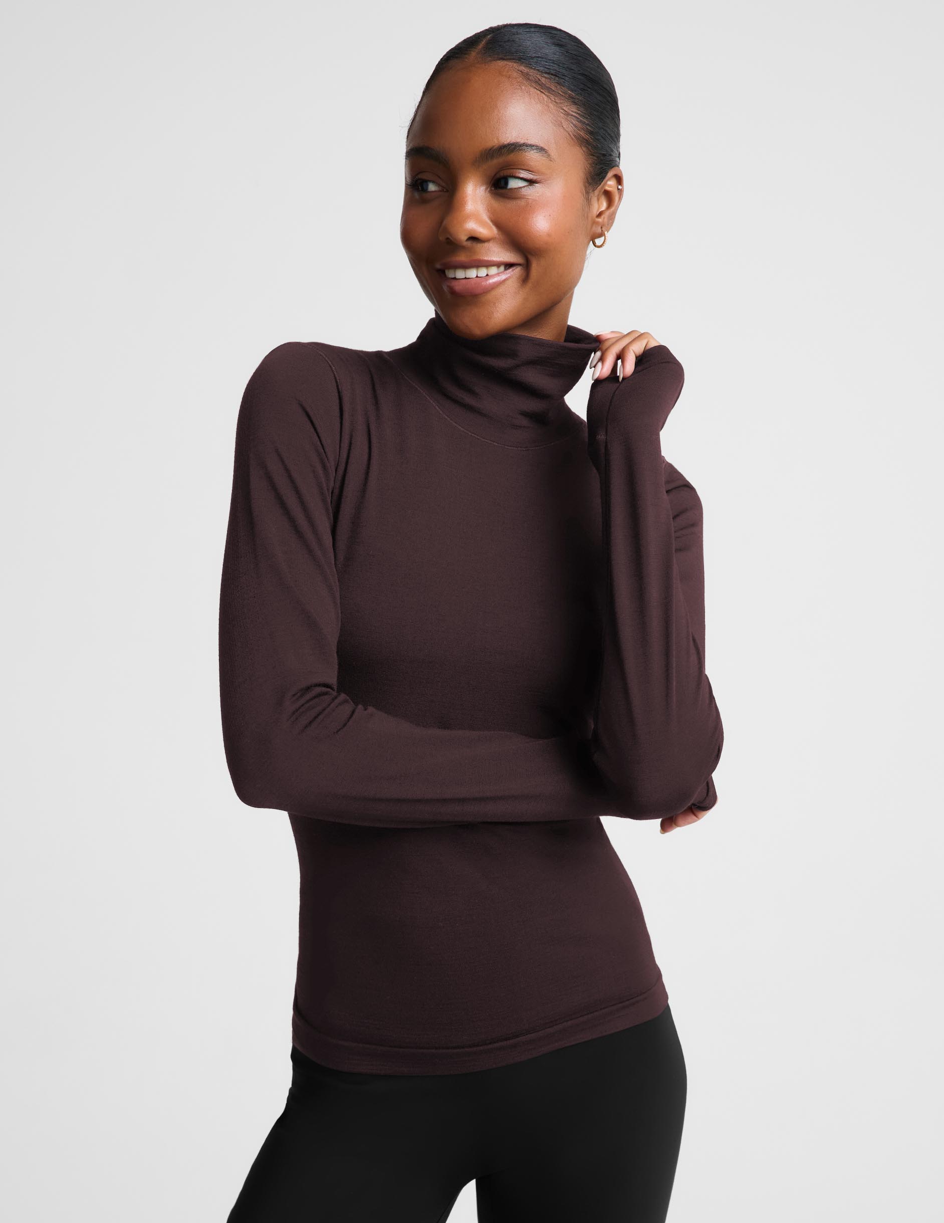 LuxeKnit Merino Wool Turtleneck - Cocoa Plum