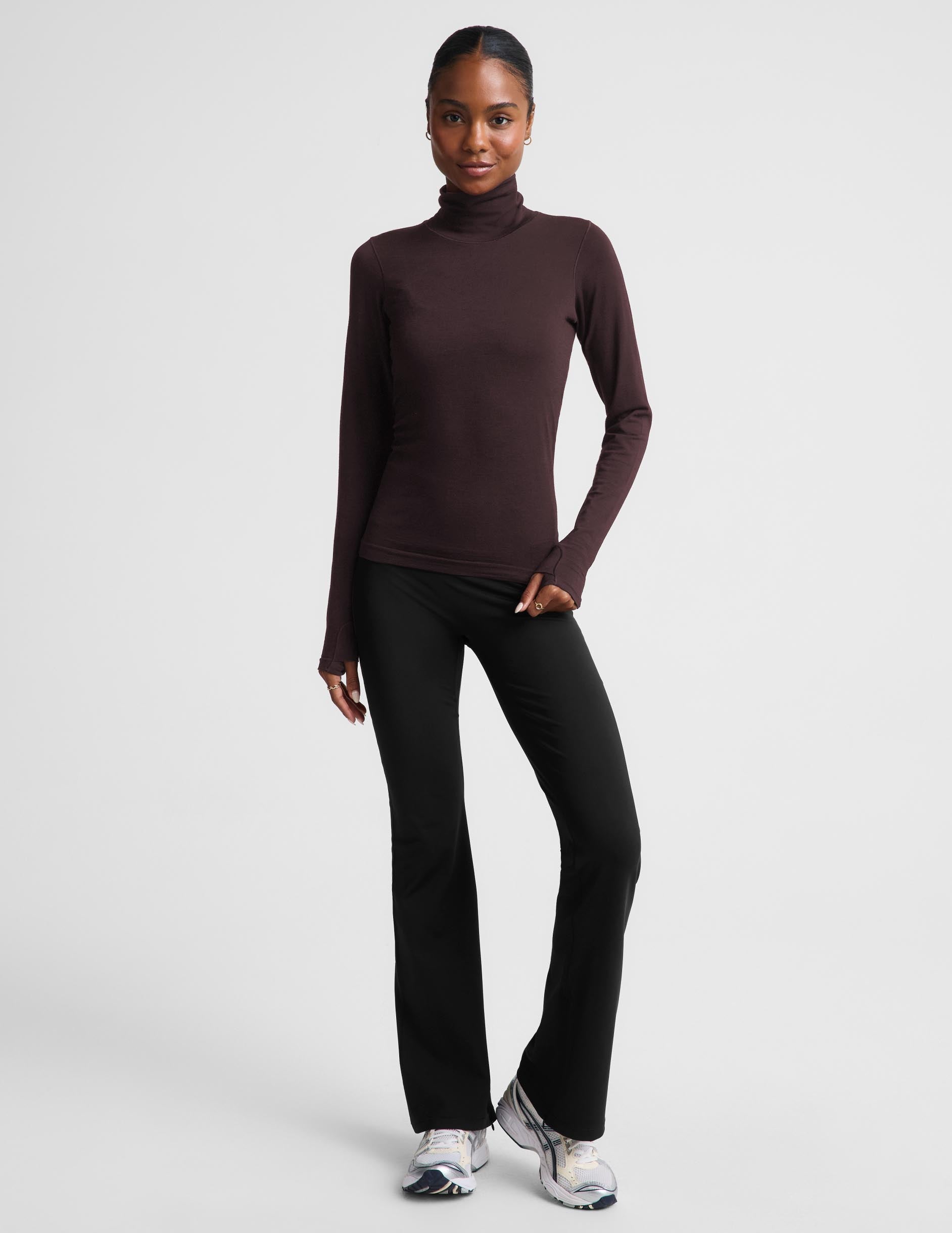 LuxeKnit Merino Wool Turtleneck - Cocoa Plum