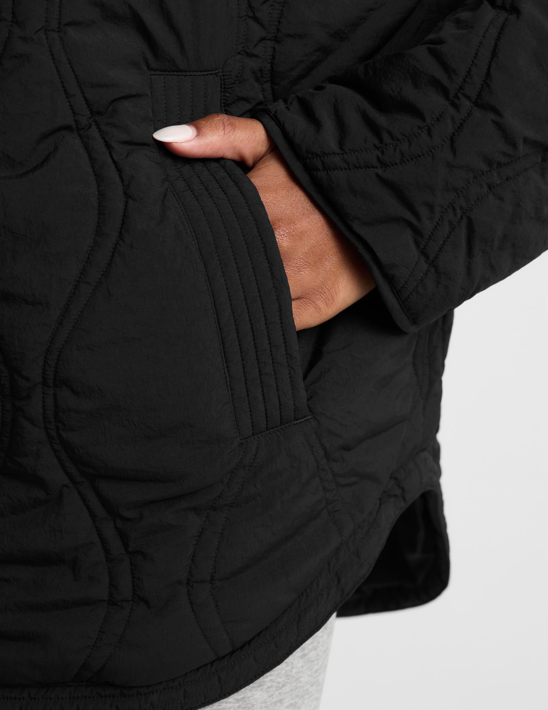 Roam Quilted Lightweight Jacket - Black