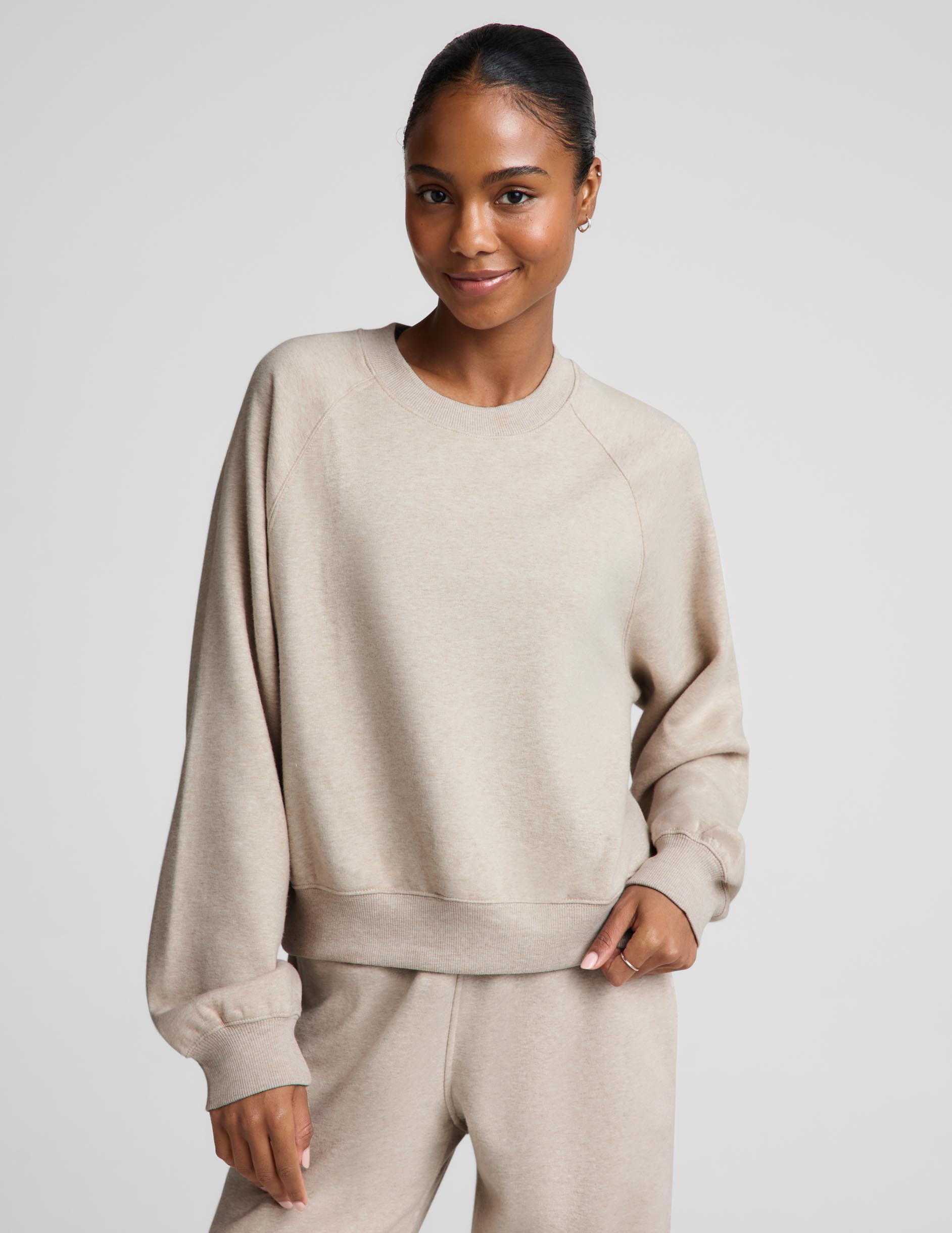 LuxeFleece 2.0™ Raglan Crewneck - Oatmeal Heather