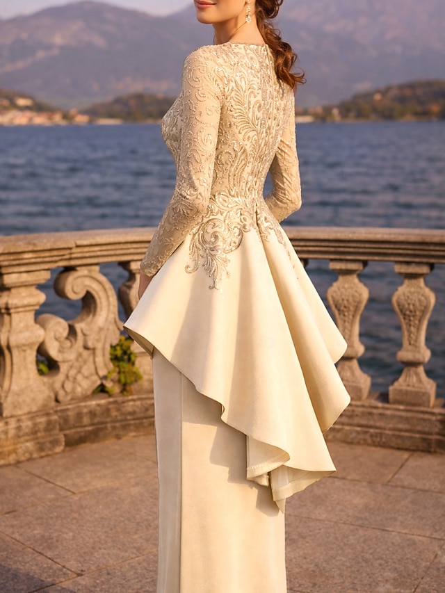 Sheath Column Floor Length Wedding Guest Dress Formal Dresses Evening Gown Mother of the Bride Dress Long Sleeve Scoop Neck Elegant Party Formal Wedding Guest Lace Stretch Fabric with Ruffles - Champagne