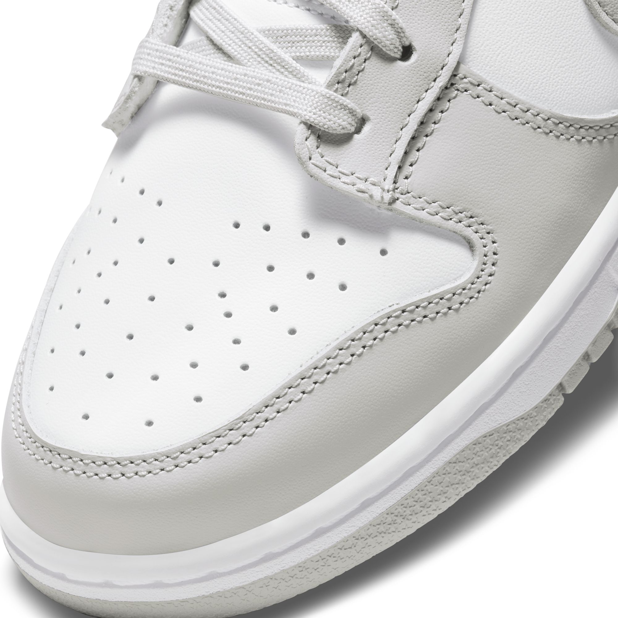 Nike Dunk Low - White/Grey Fog