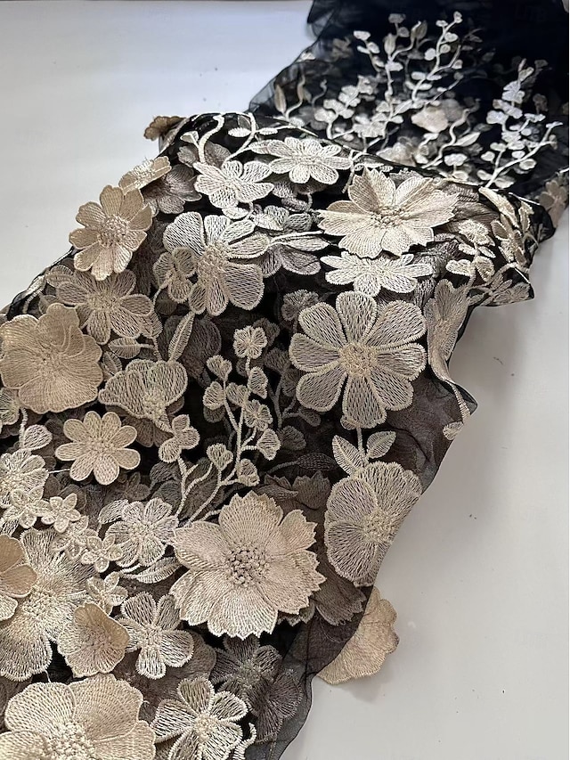 A-Line Floor Length Lace Dress Mother of the Bride Dress Long Sleeve Crew Neck Illusion Neck Elegant Vintage Formal Wedding Guest Wedding Party Chiffon Lace with Floral Print 3D Flowers Embroidery - Apricot