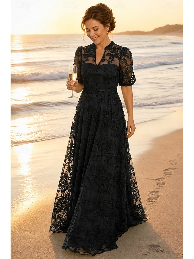 A-Line Dress Floor Length Lace Dress Mother of the Bride Dress Short Sleeve V Neck High Neck Elegant Vintage Luxurious Formal Wedding Guest Semi Formal Lace with Embroidery Appliques - Black